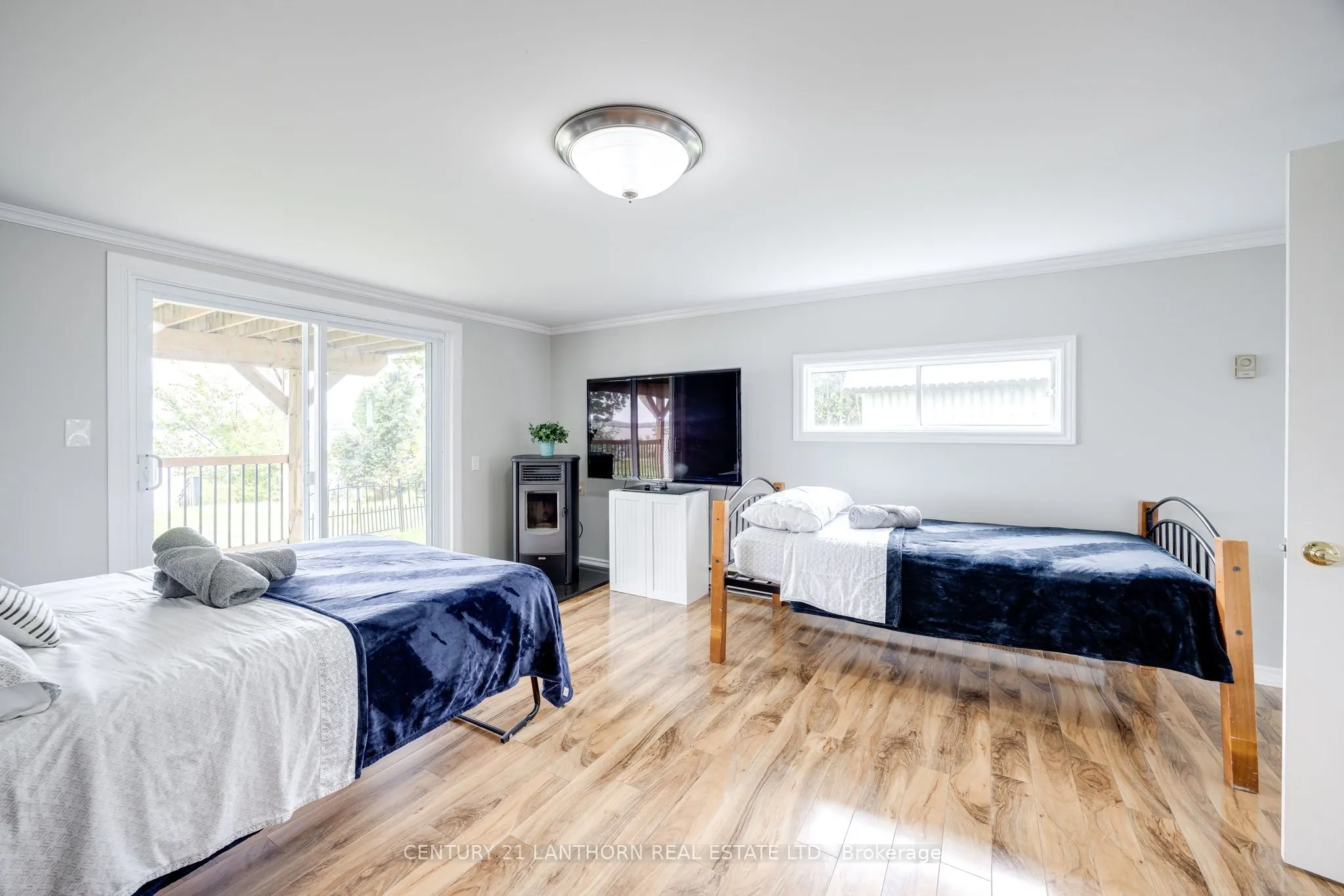 50 Bayview Drive