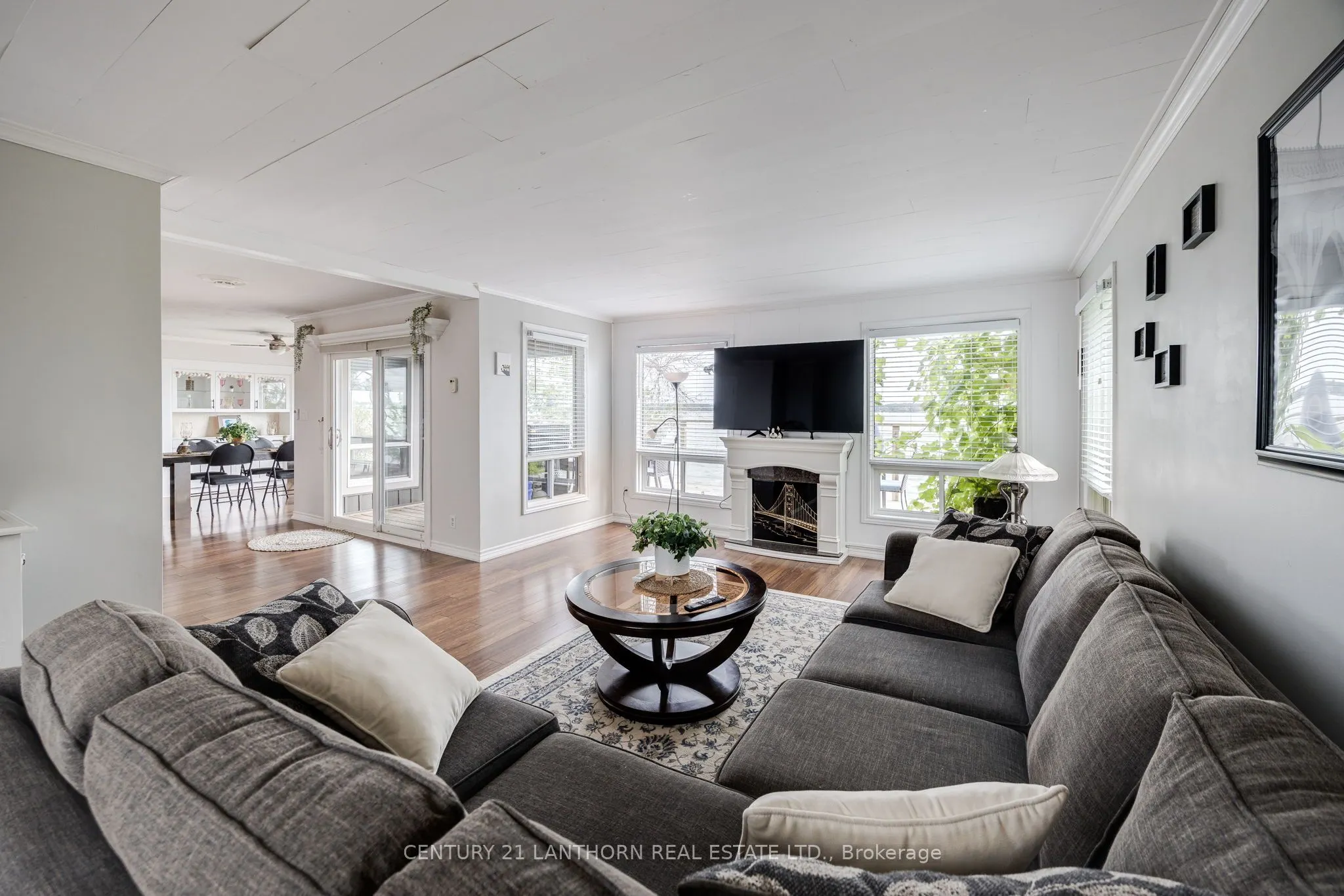 50 Bayview Drive