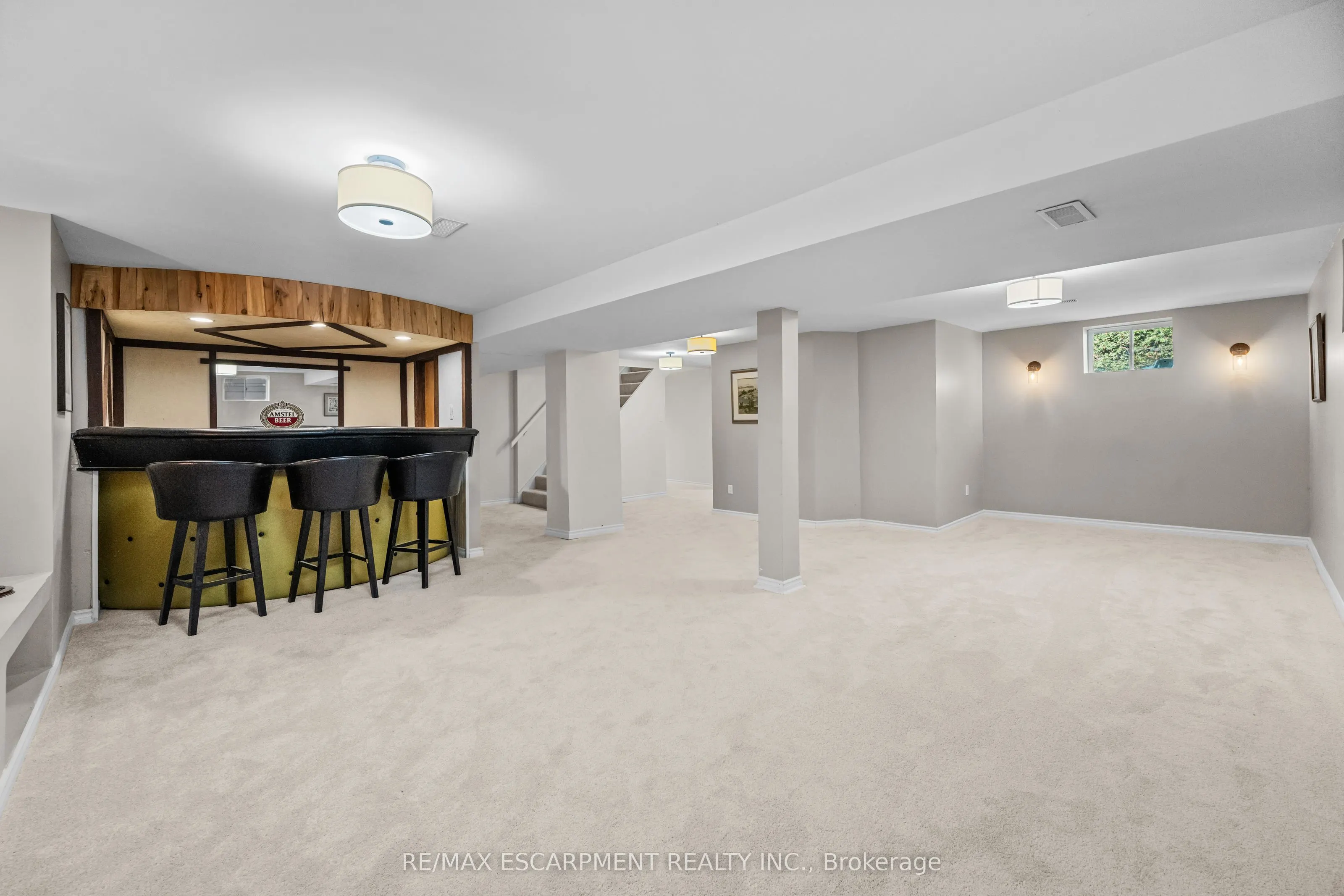 375 Clarendon Drive