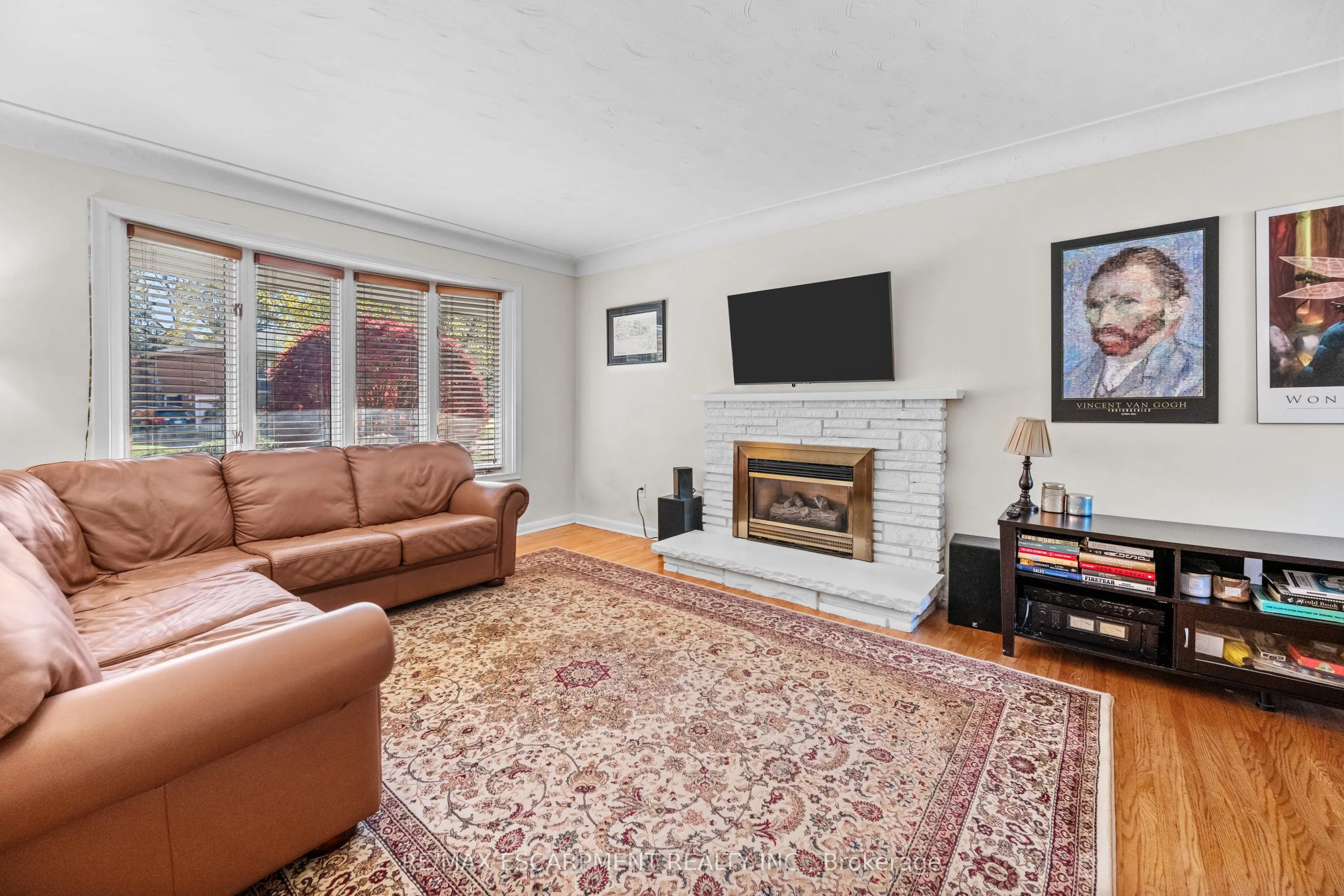 375 Clarendon Drive