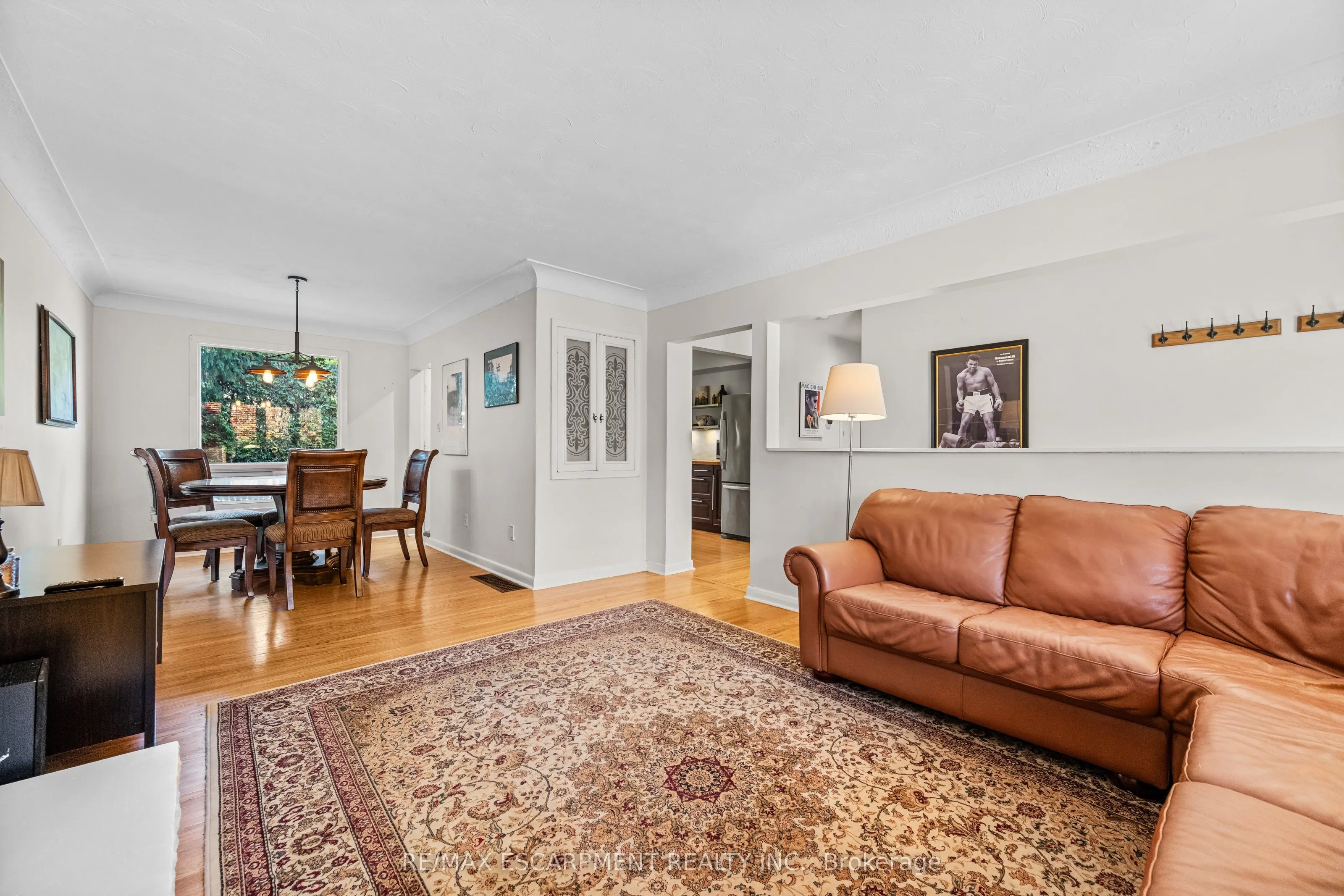 375 Clarendon Drive