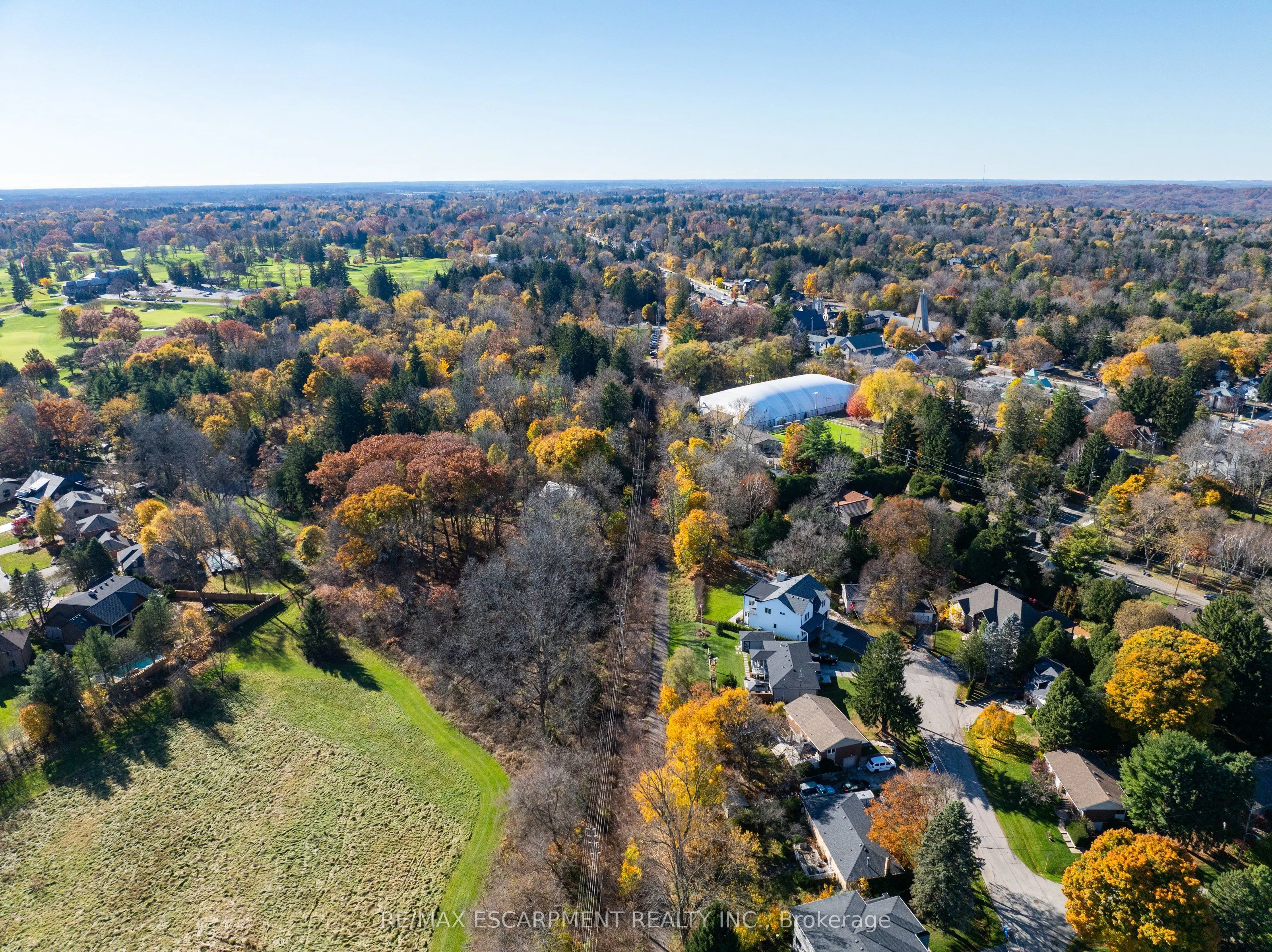375 Clarendon Drive