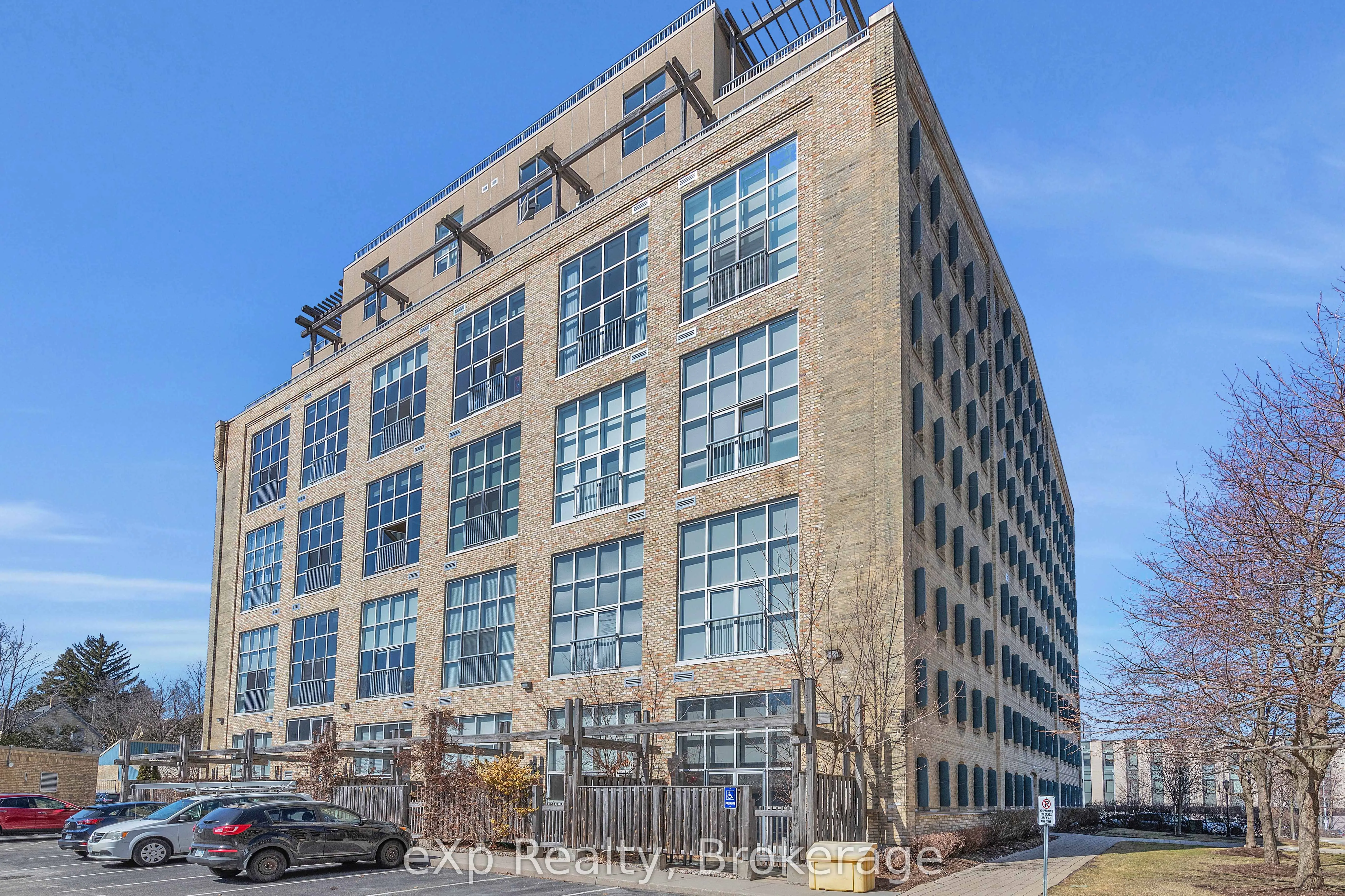 5 Father David Bauer Drive, #402