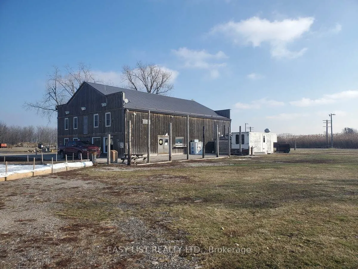 4625 Richardson Side Road