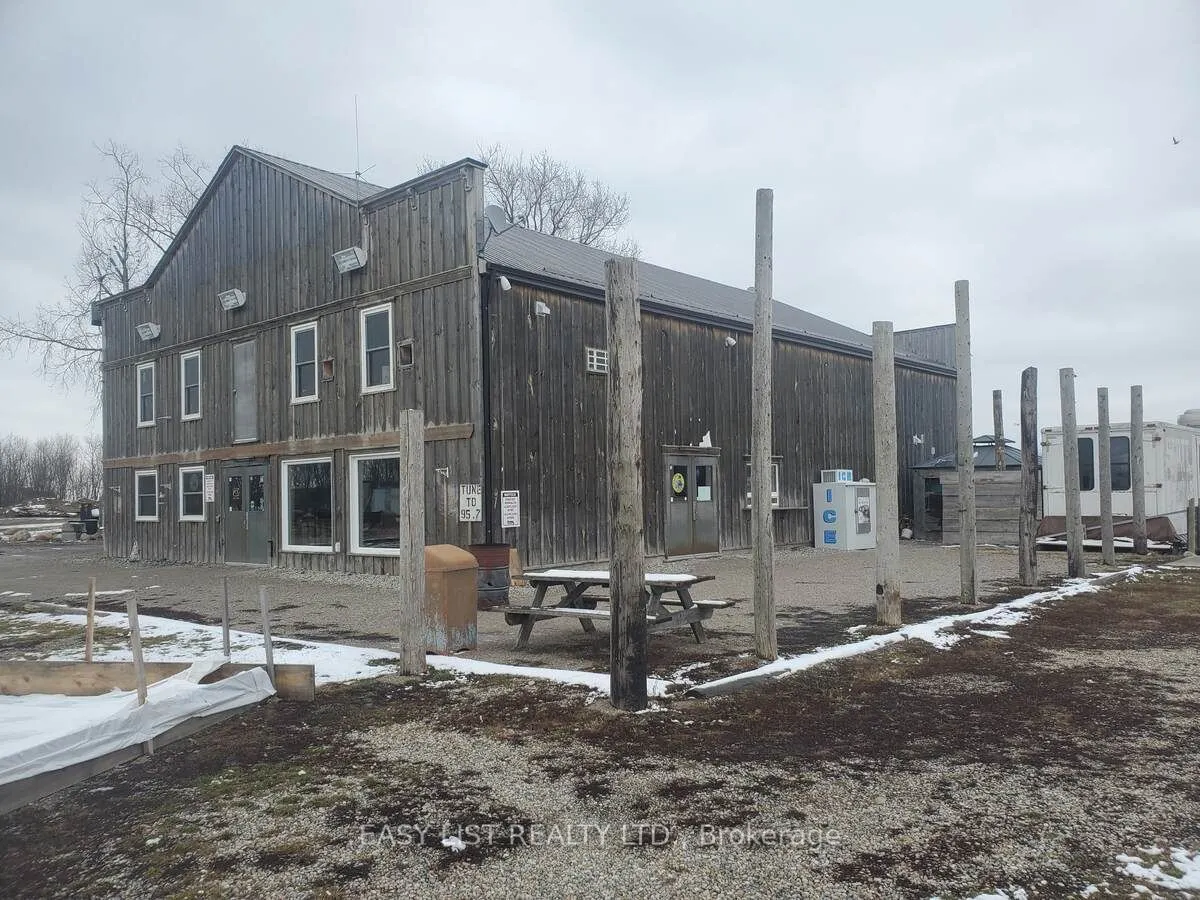 4625 Richardson Side Road