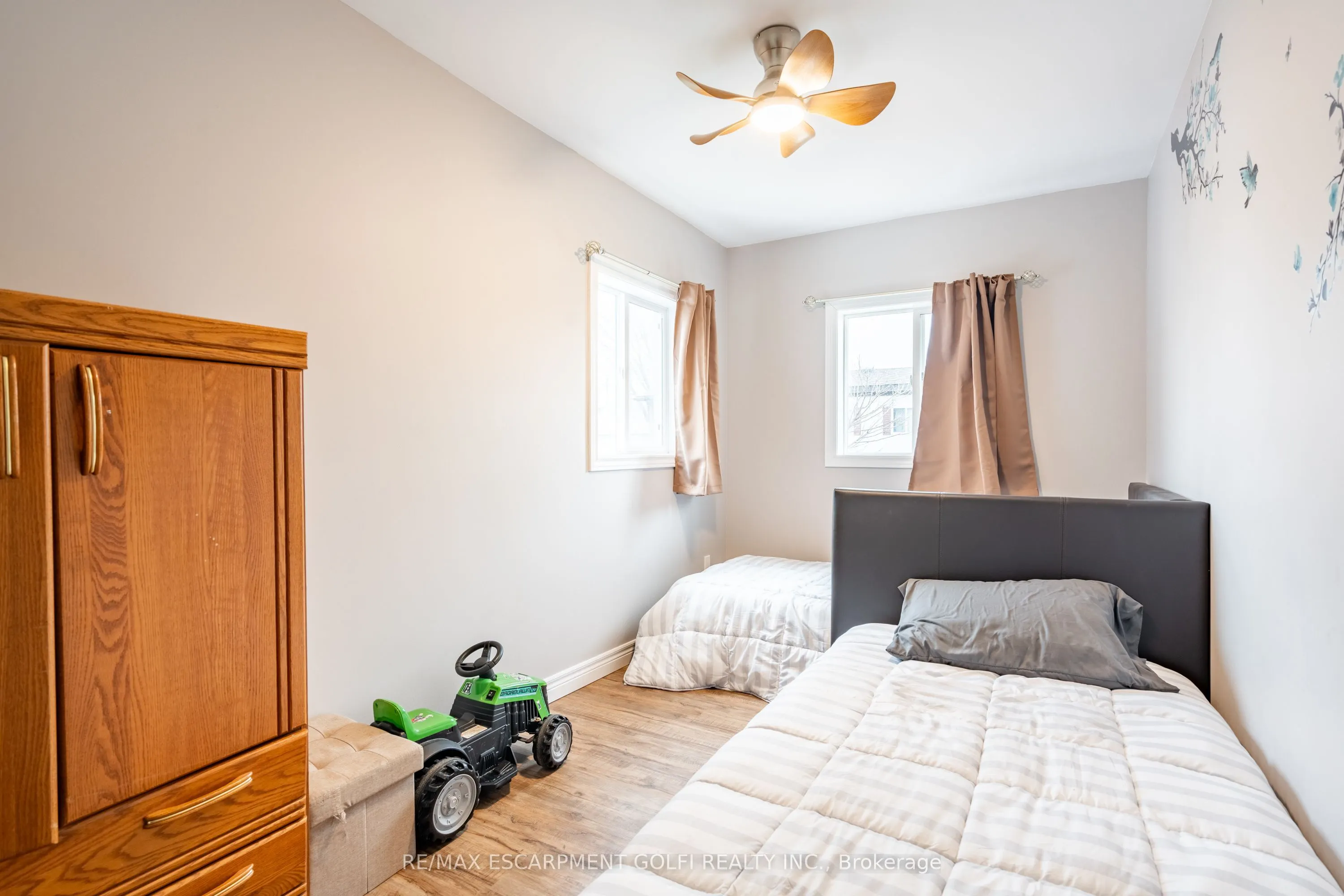4588 Martha Lane