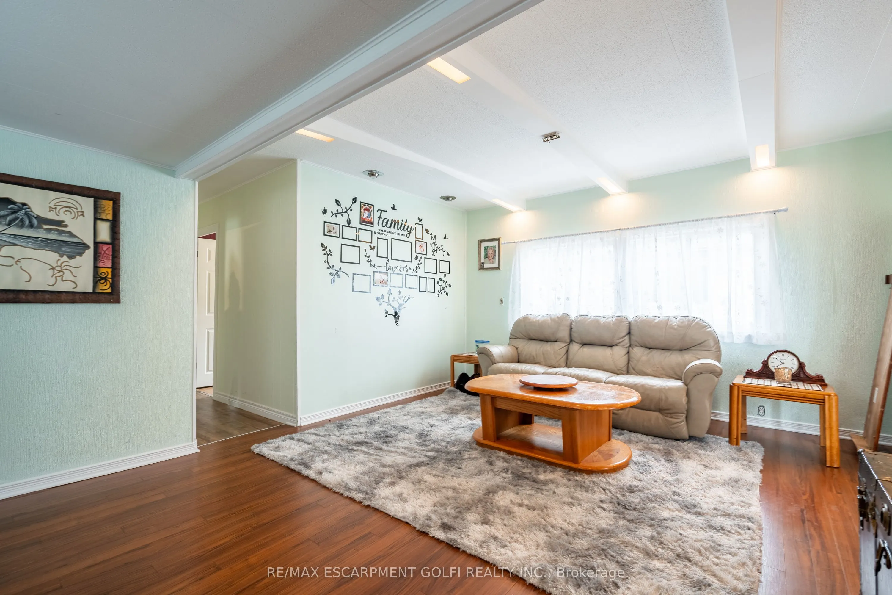 4588 Martha Lane
