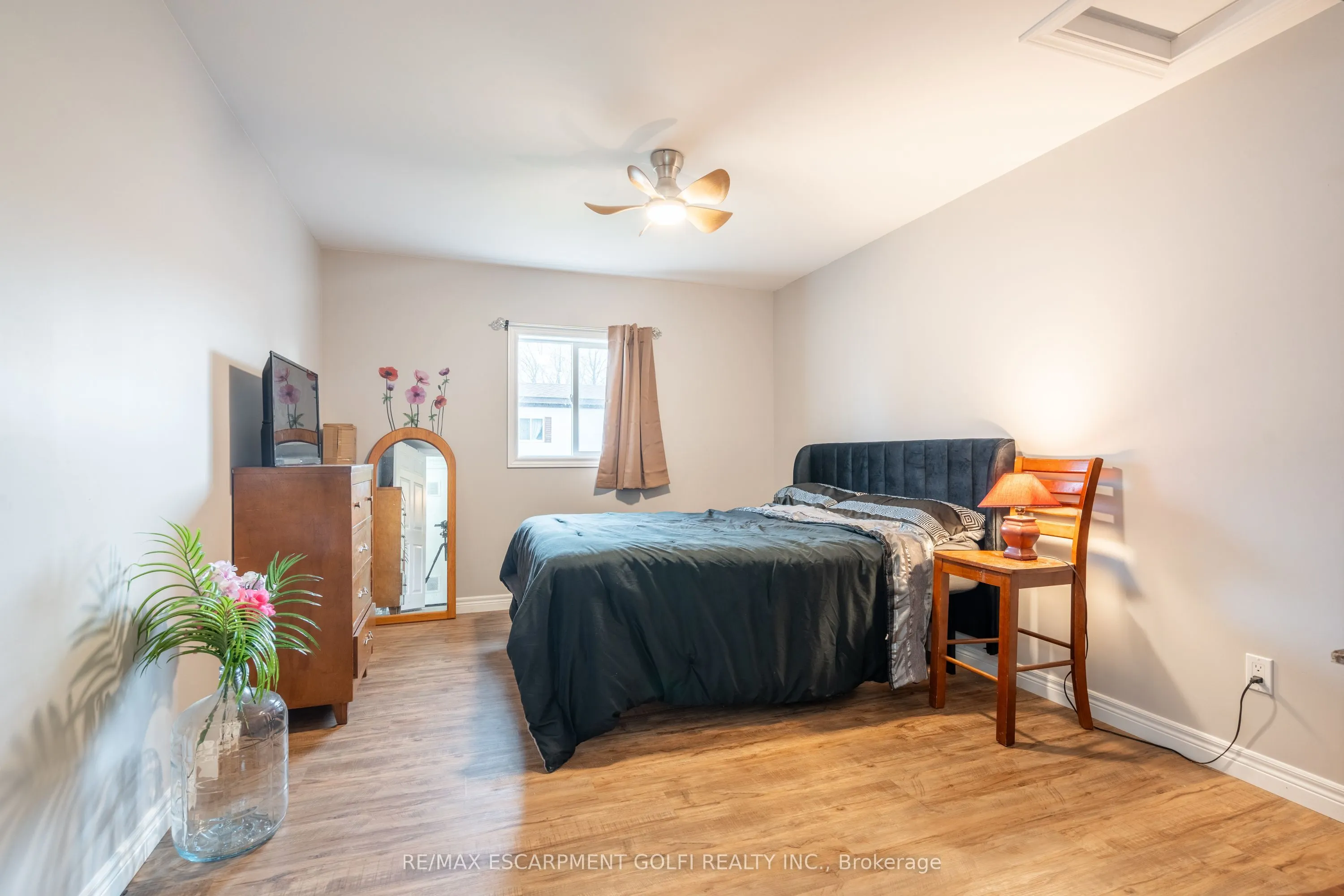 4588 Martha Lane