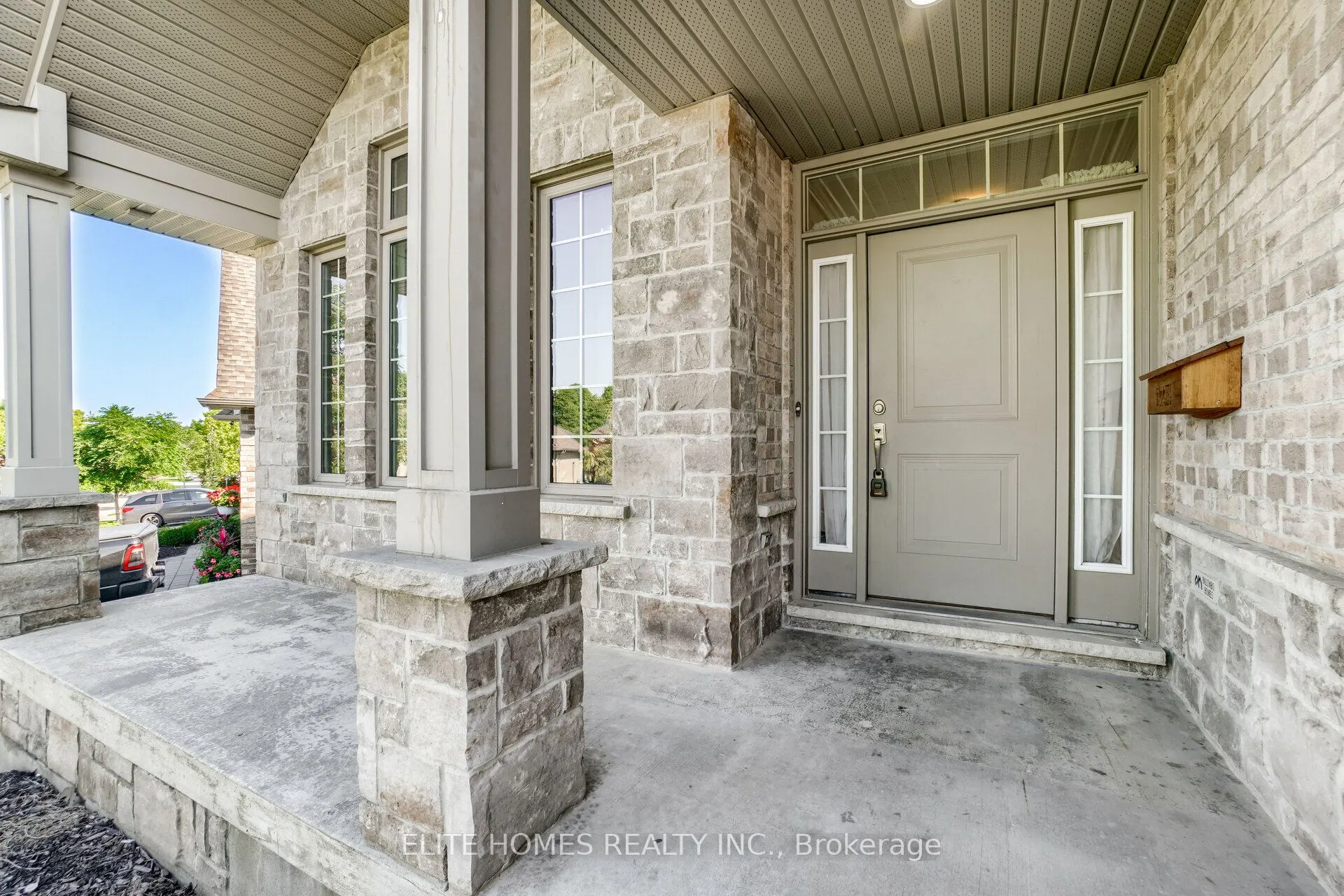 1734 Tigerlily Road