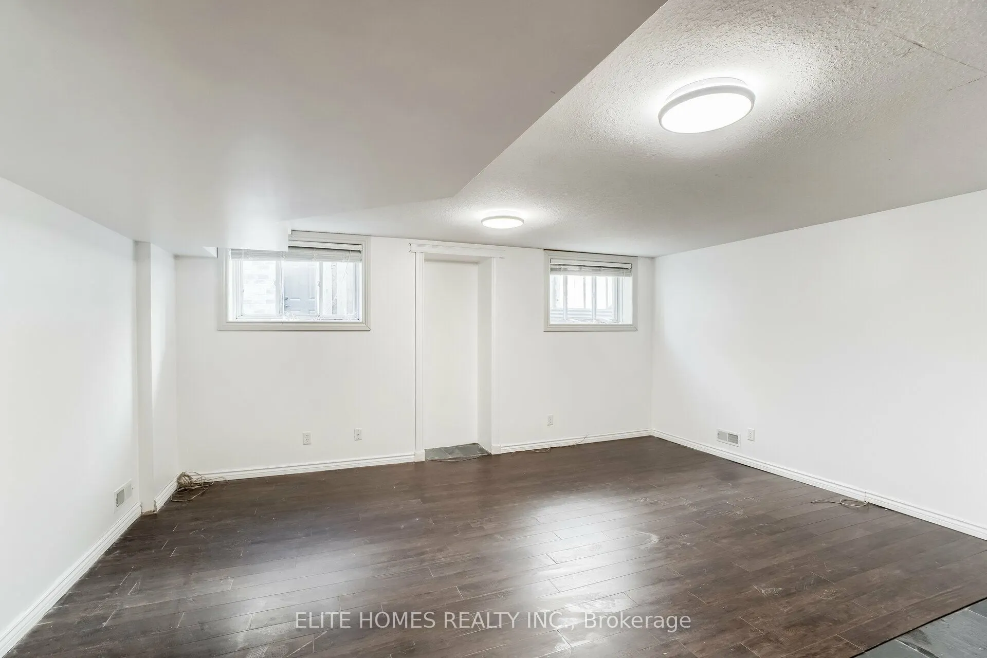 1734 Tigerlily Road