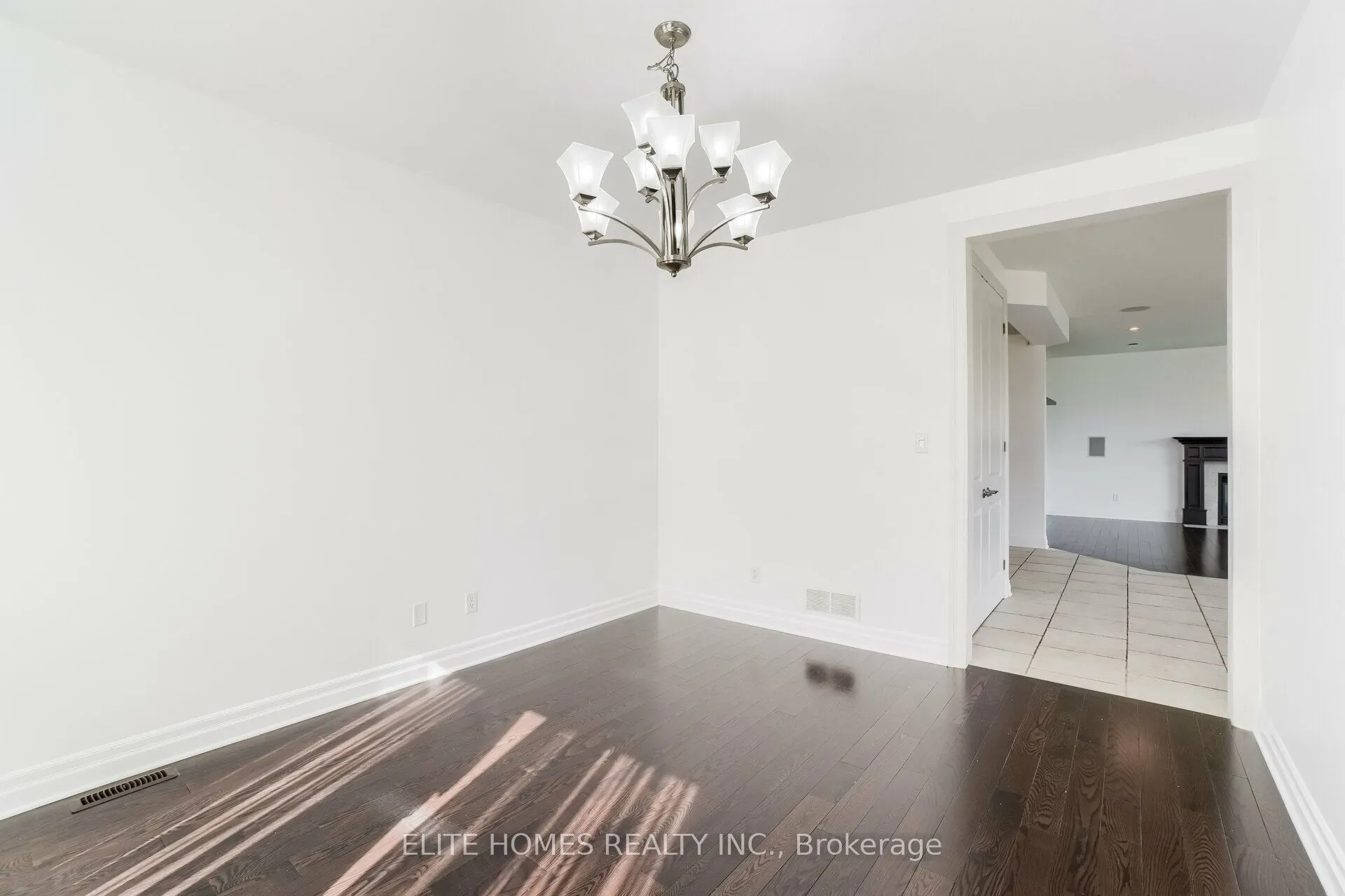 1734 Tigerlily Road