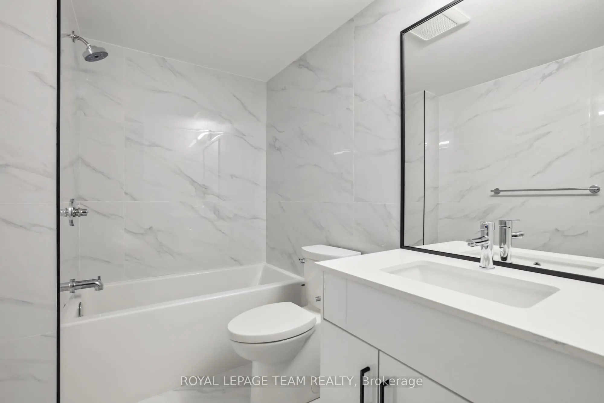 47 GROSVENOR Avenue, #1