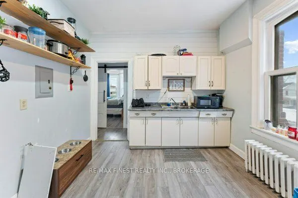 11 Bridge Street, #west