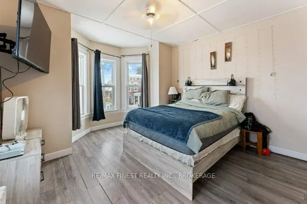 11 Bridge Street, #west