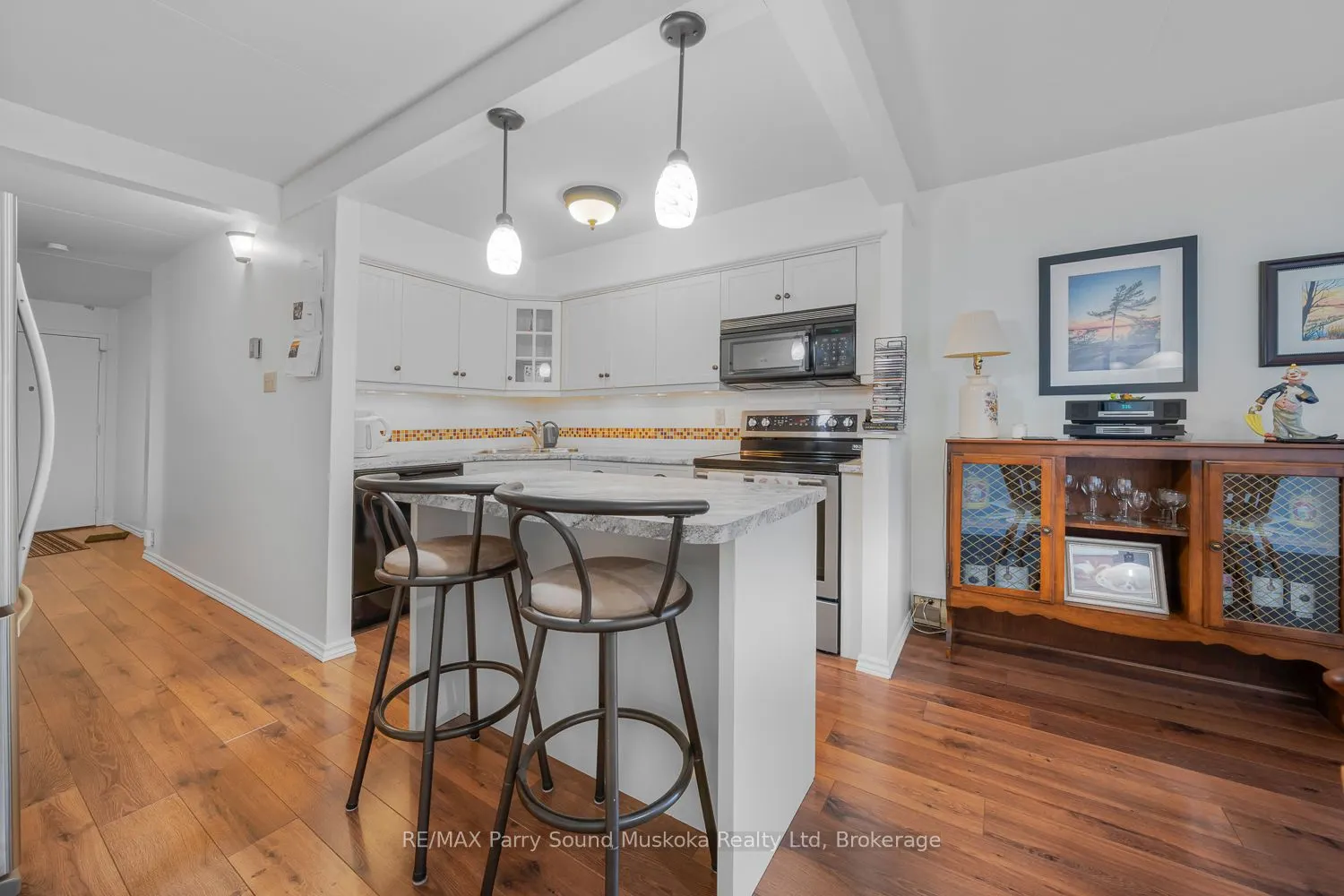 100 Beaconview Heights, #205