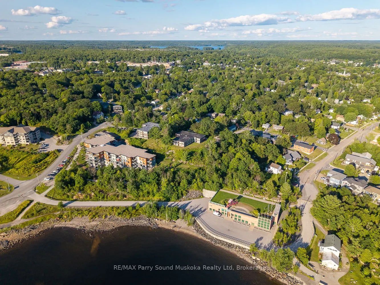 100 Beaconview Heights, #205