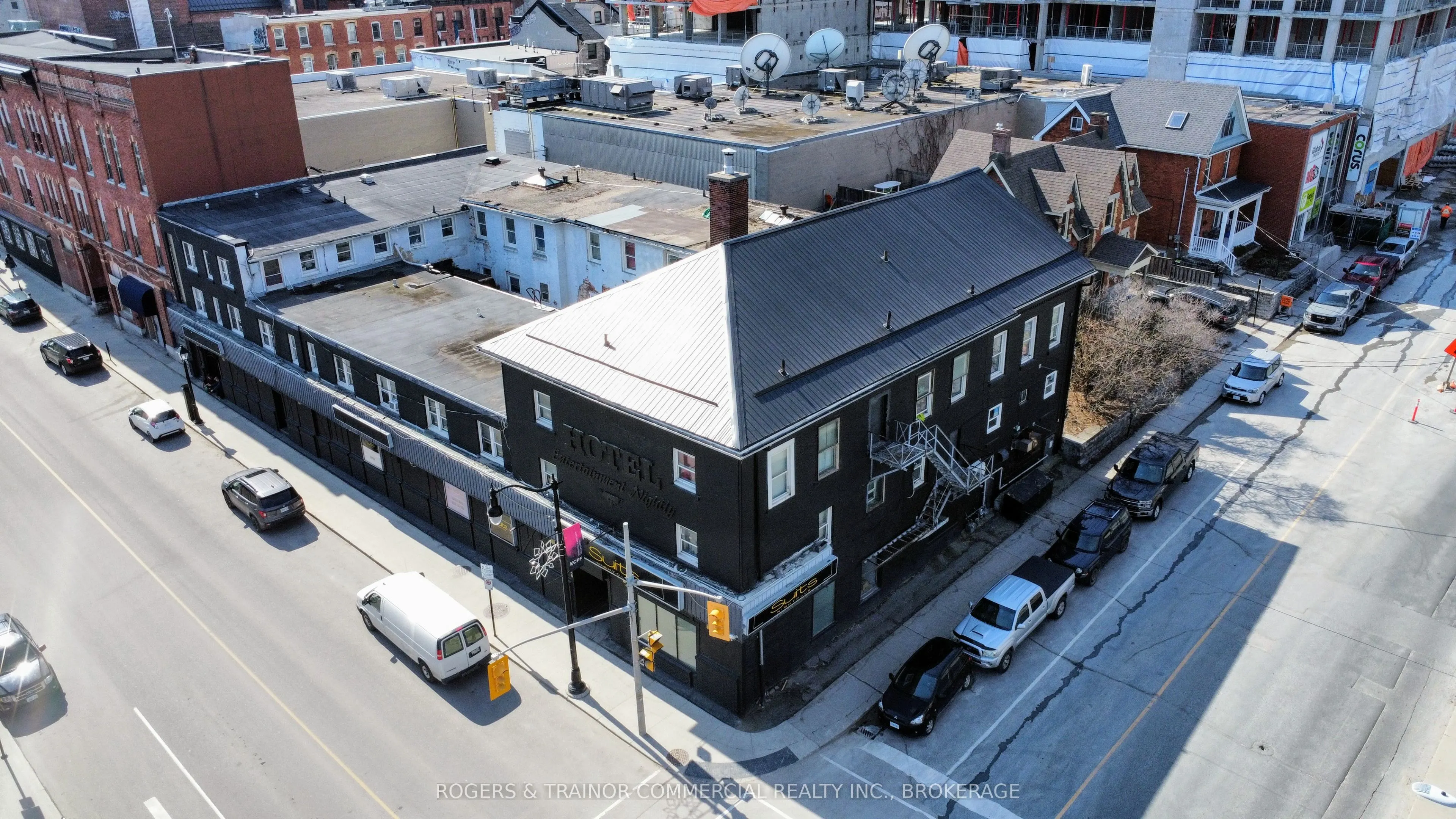 46 MONTREAL Street
