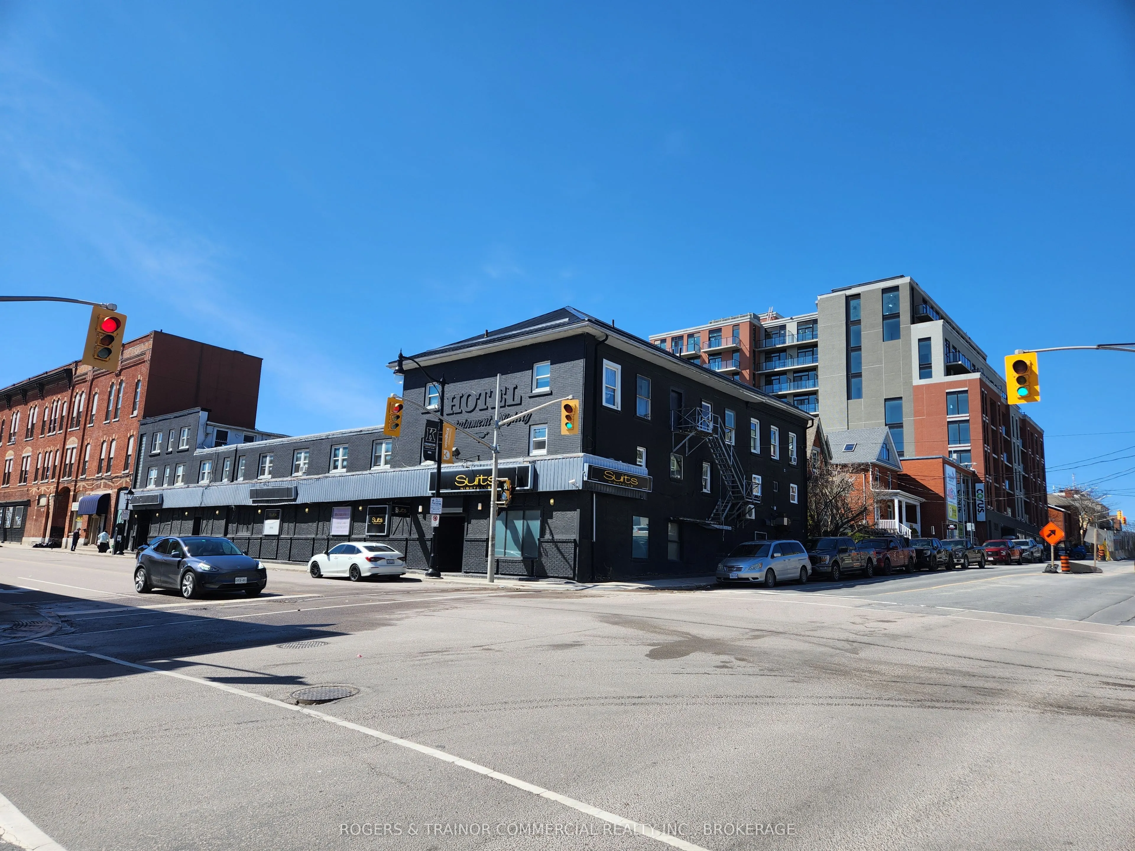 46 MONTREAL Street