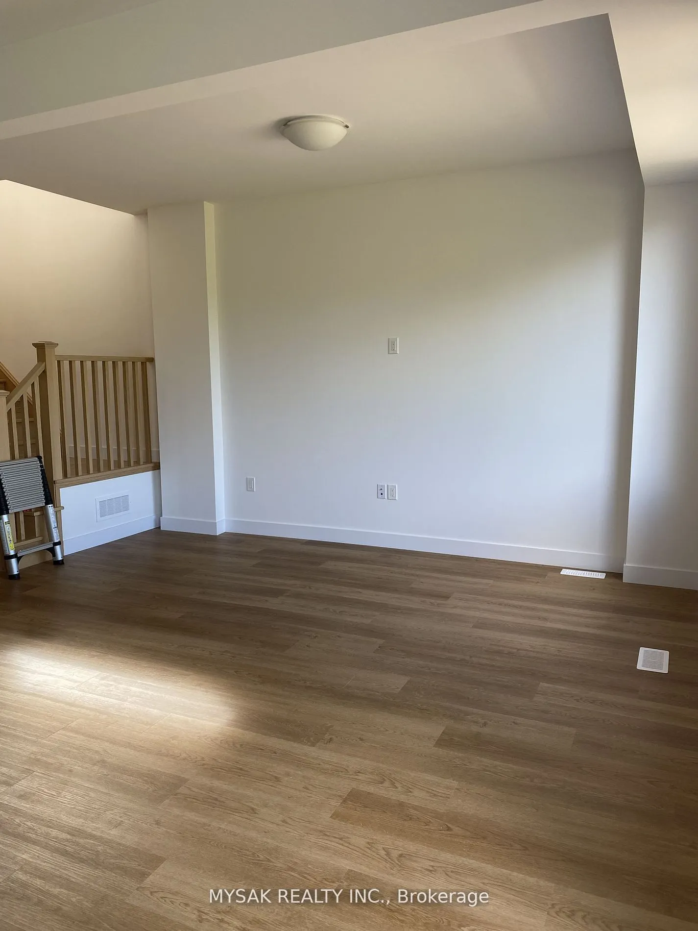 166 Mount Albion Road, #13