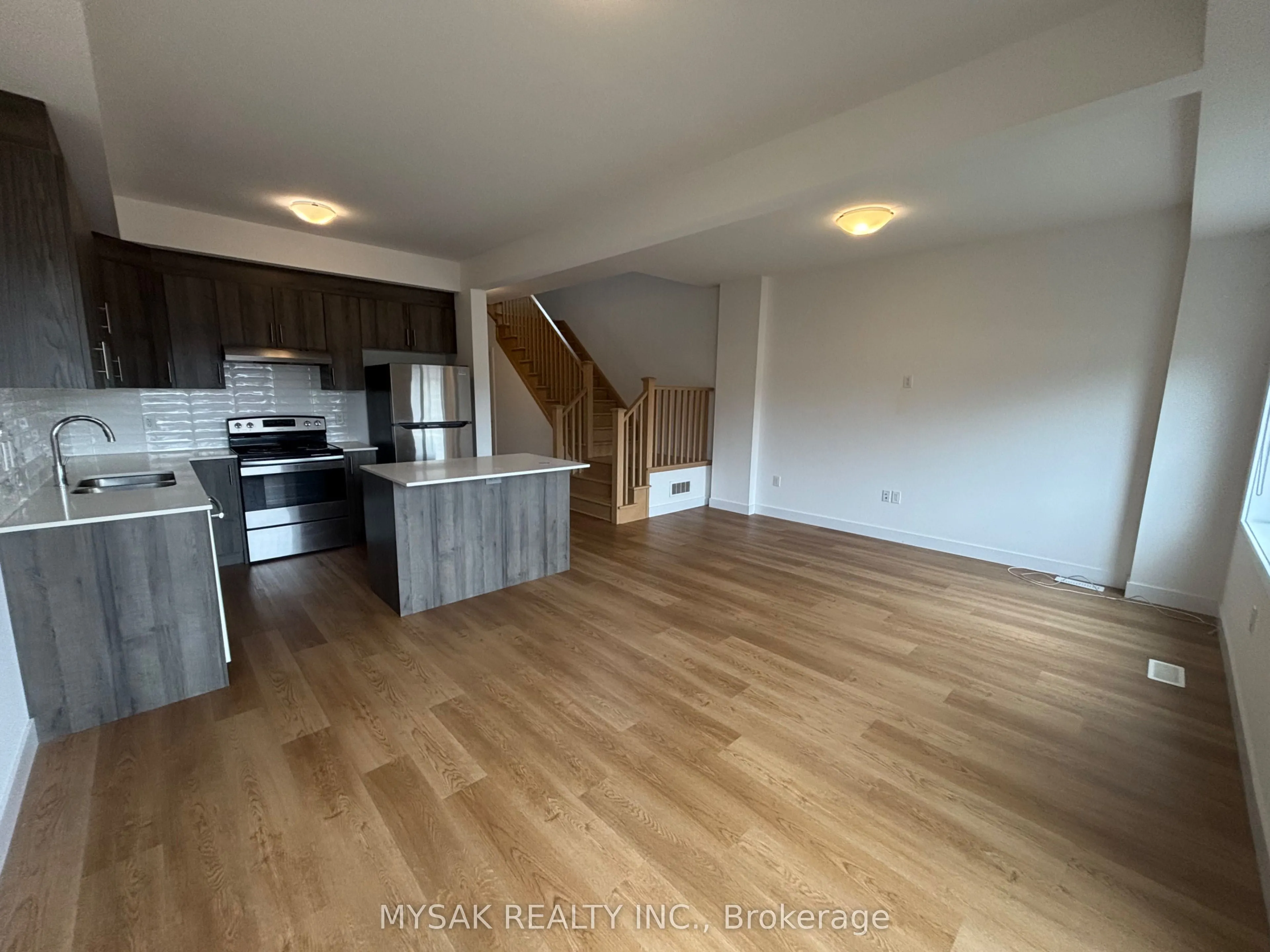 166 Mount Albion Road, #13