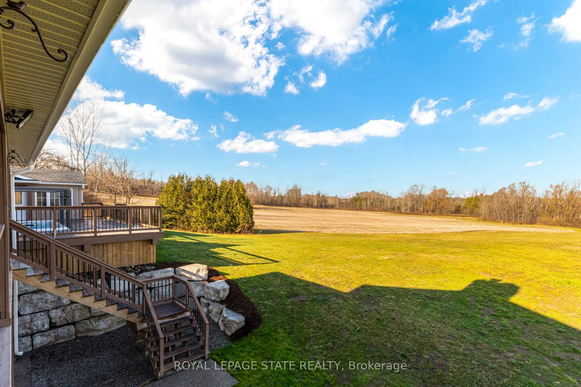 1041 Concession 8 RR 3 W