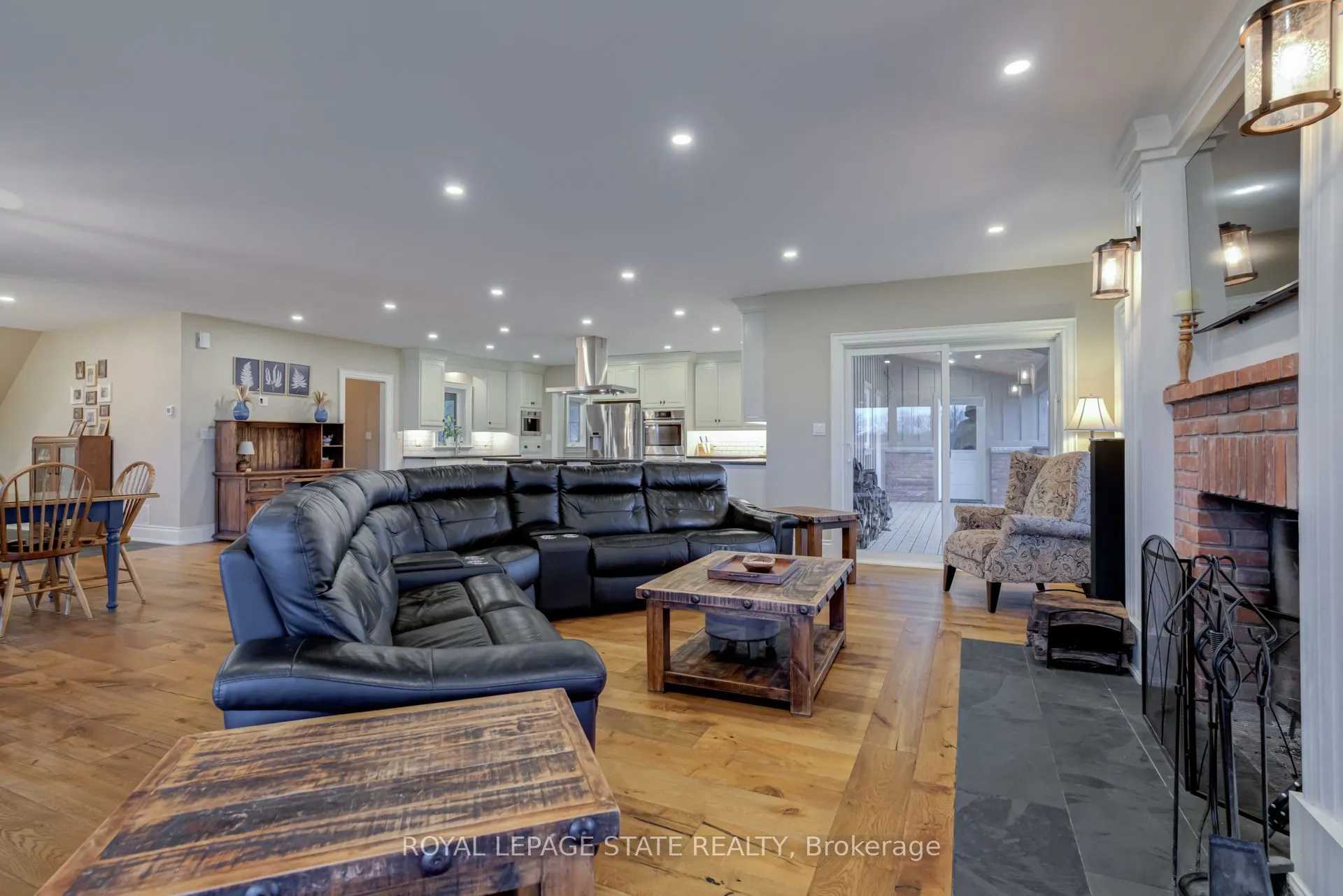 1041 Concession 8 RR 3 W