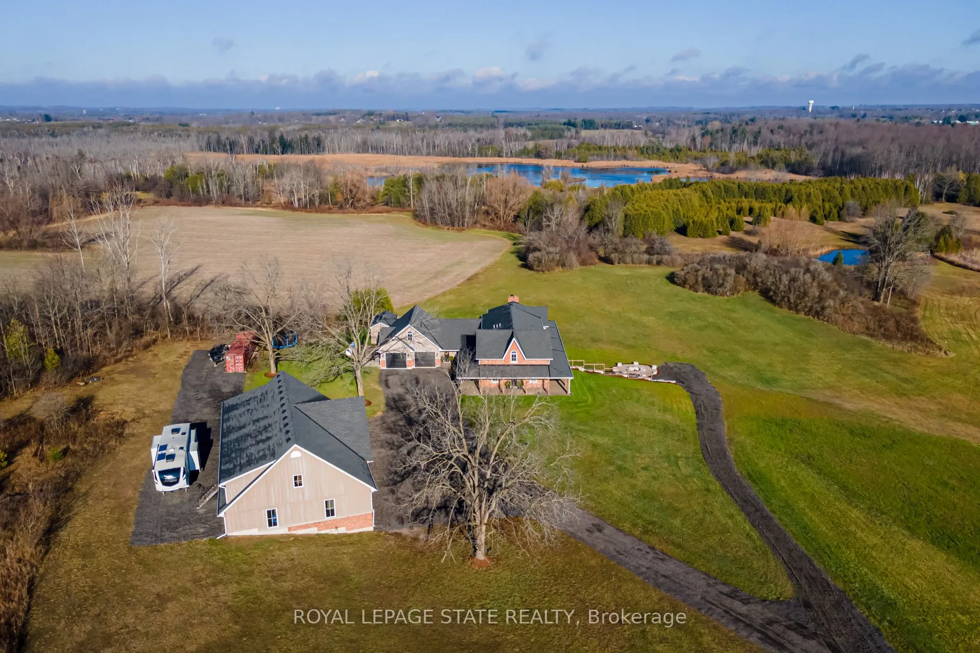 1041 Concession 8 RR 3 W