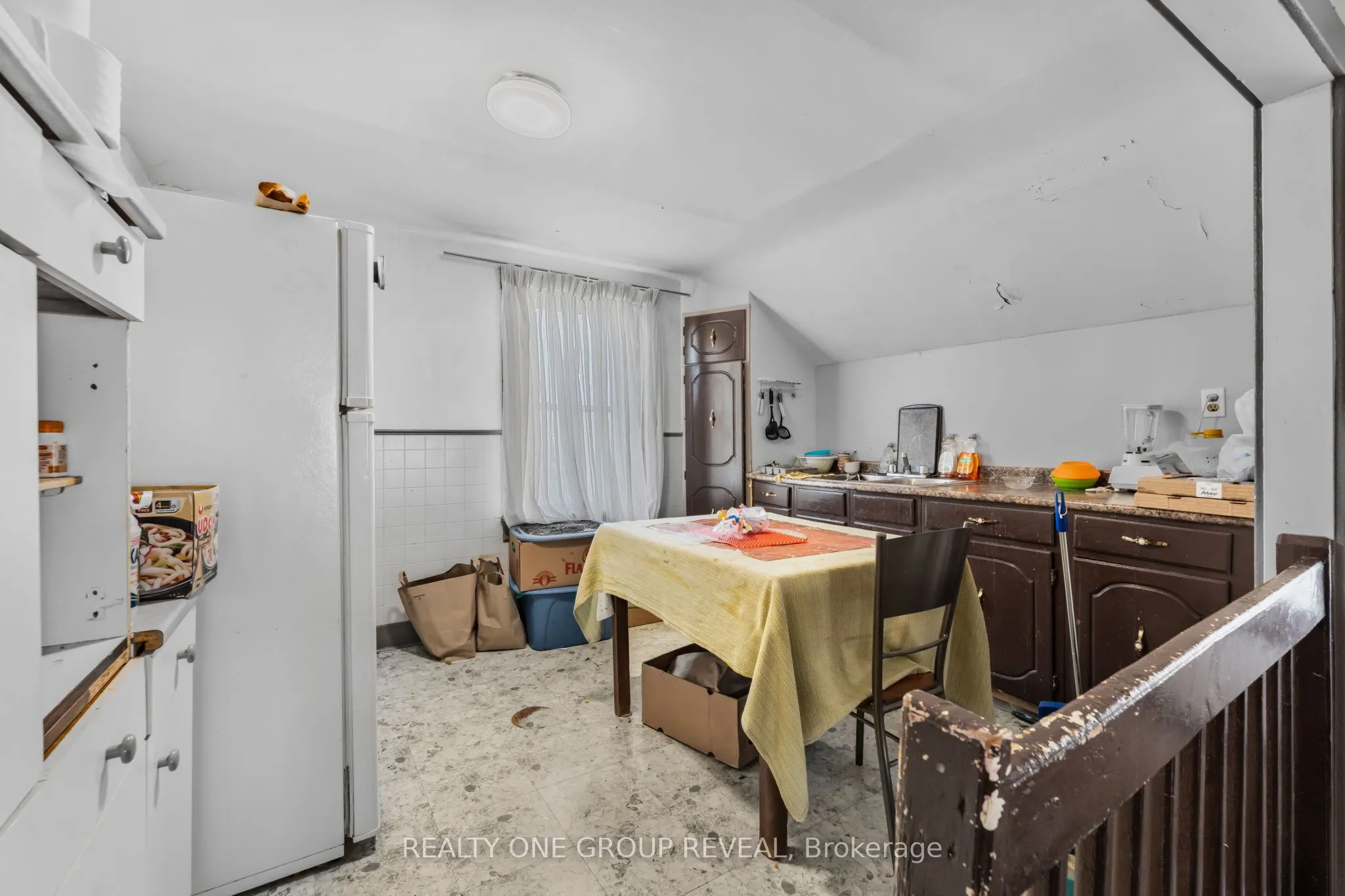 160 Fares Street
