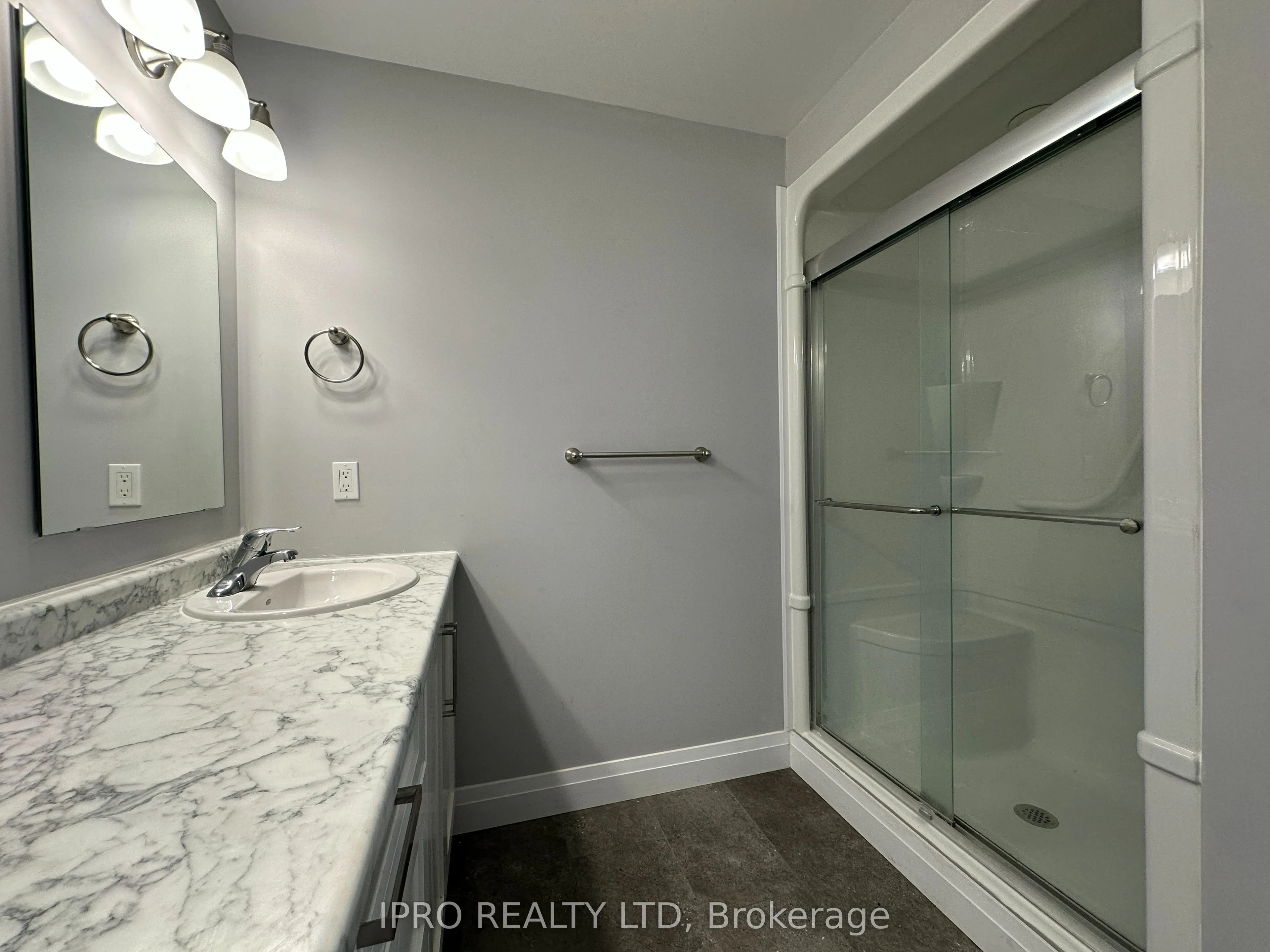 61 Vienna Road #1