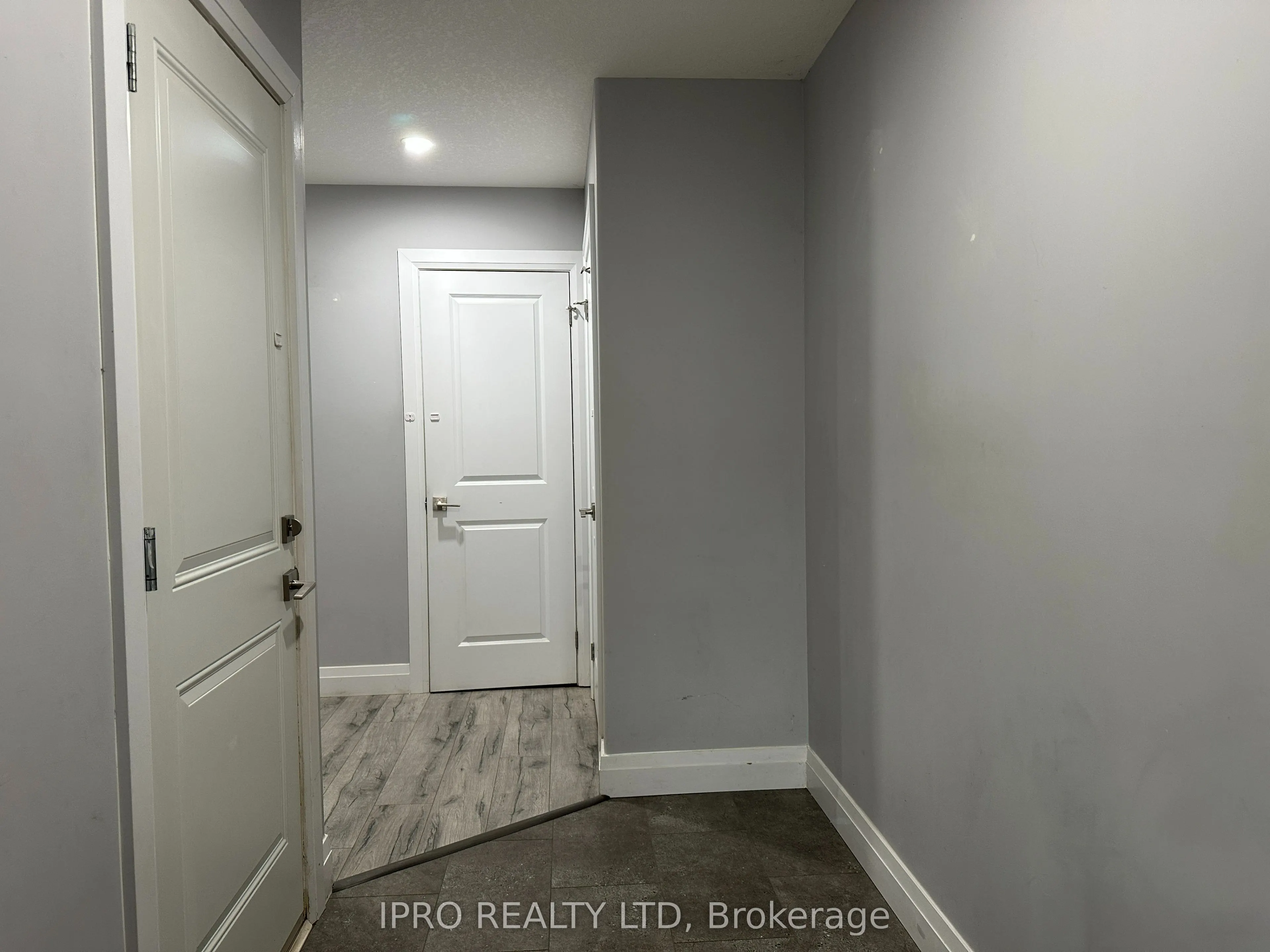61 Vienna Road #1