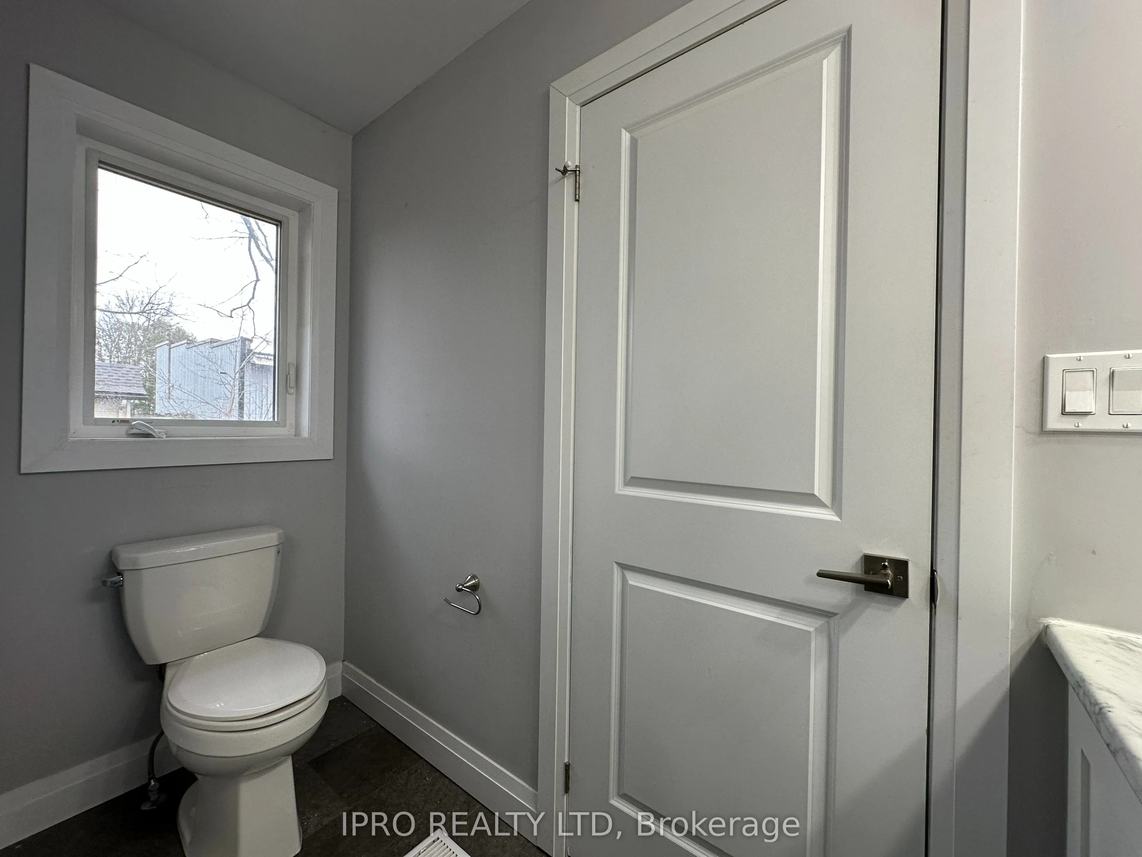 61 Vienna Road #1