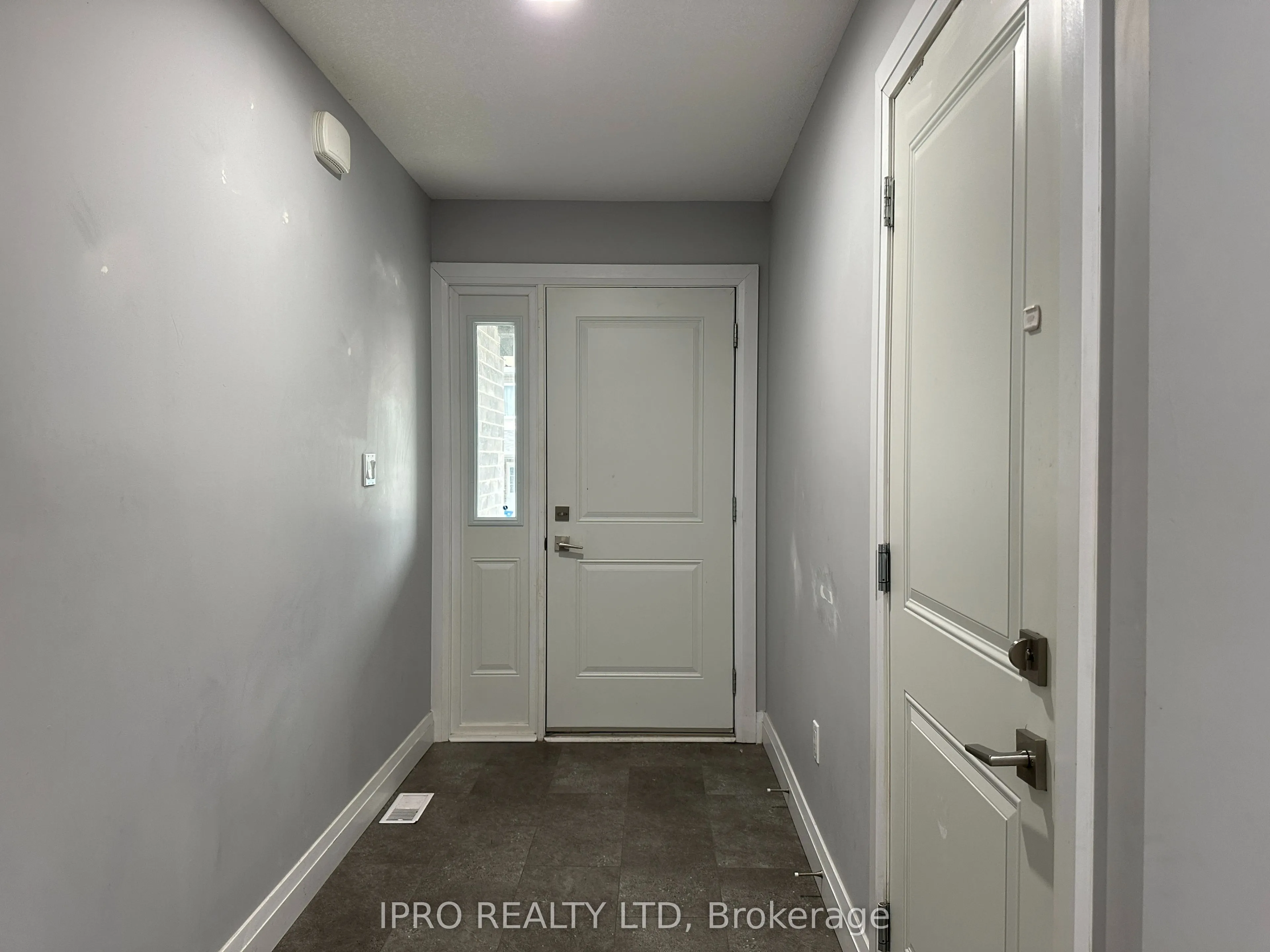61 Vienna Road #1