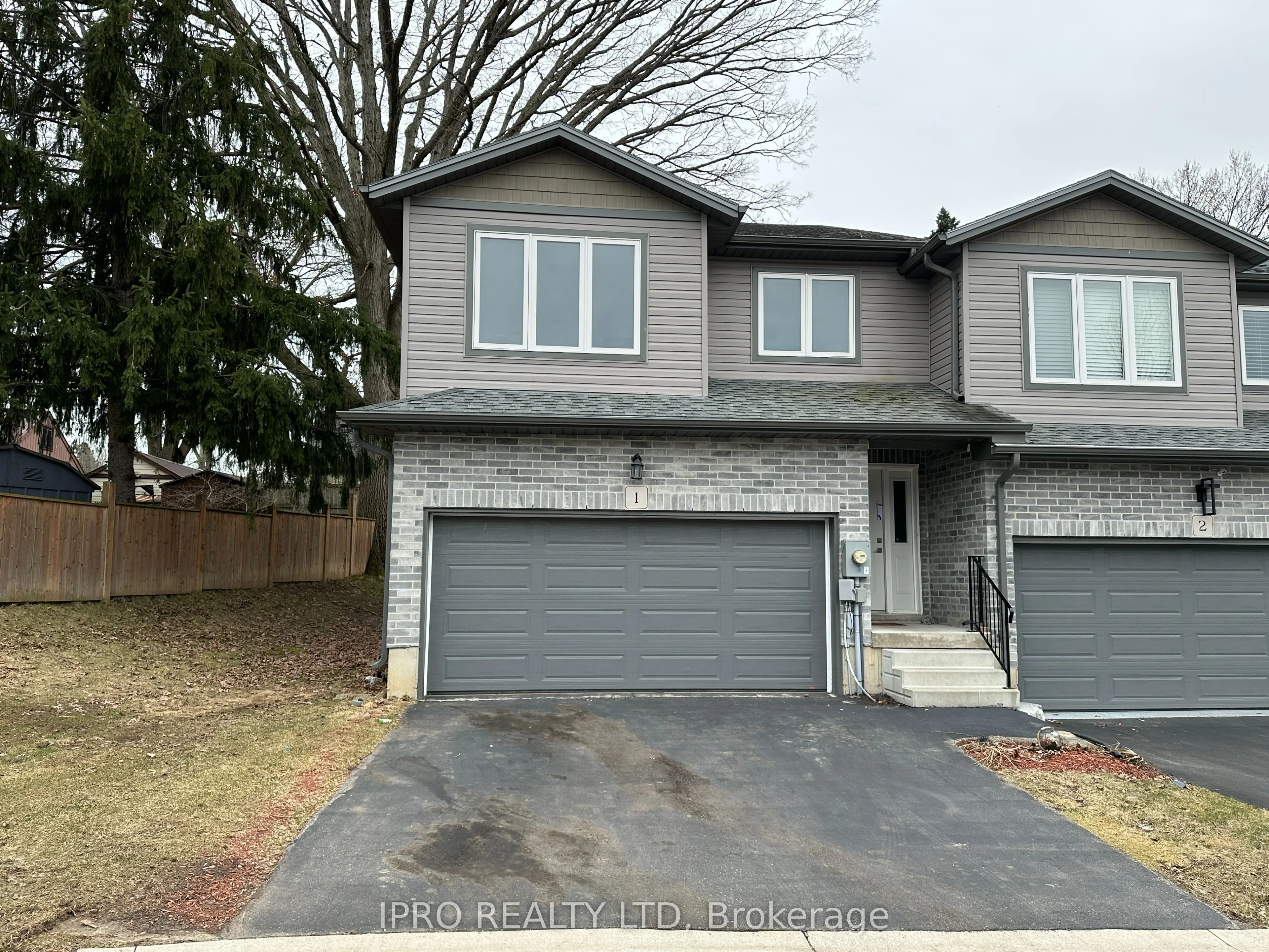 61 Vienna Road #1