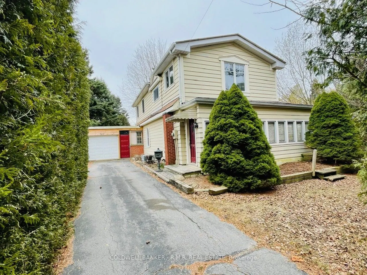 367 Lakeshore Road