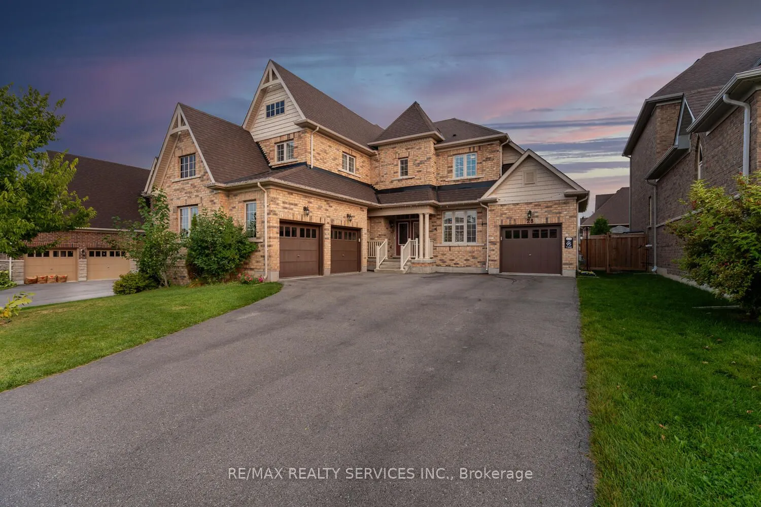 28 Stonegate Avenue