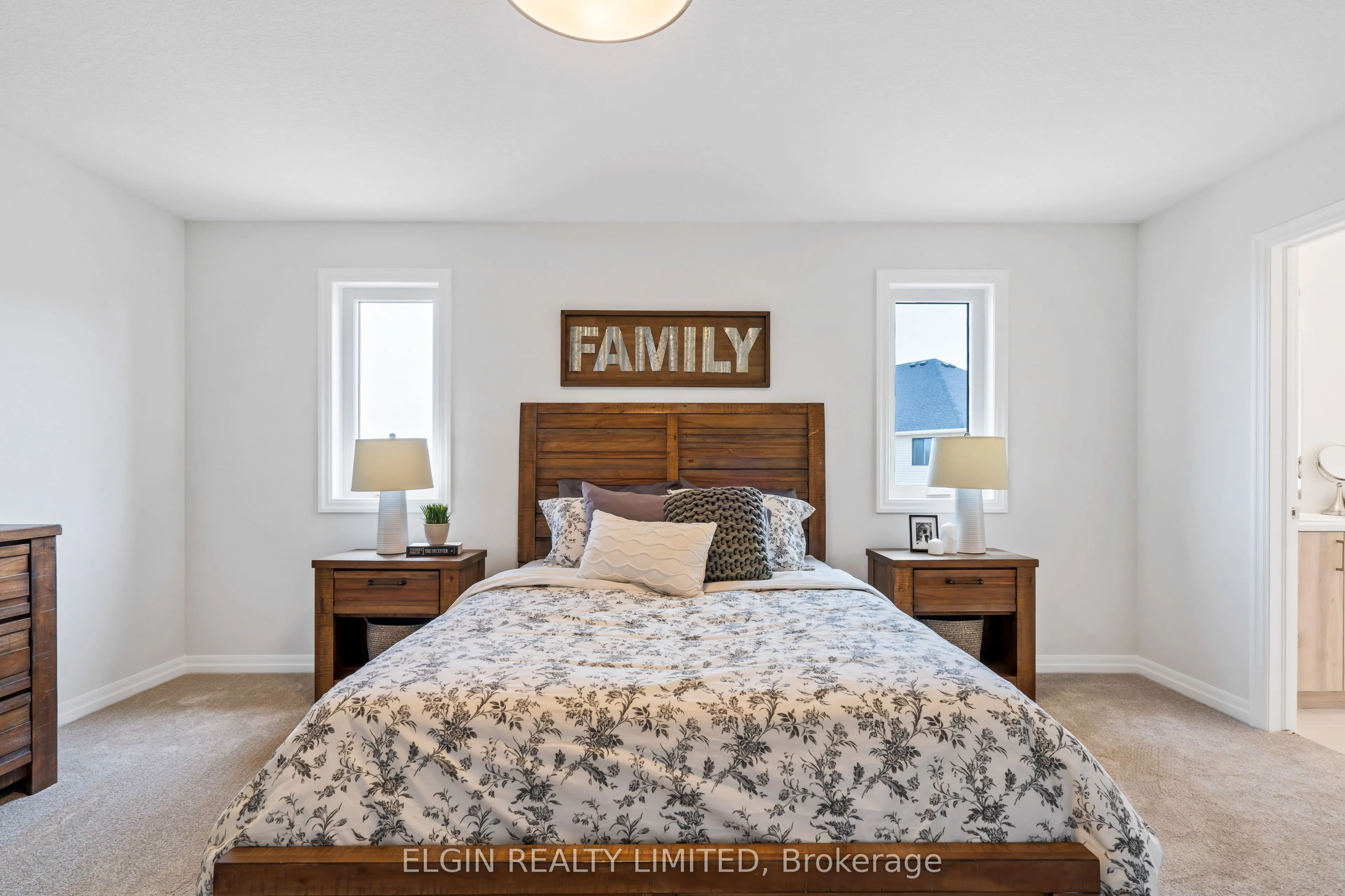 37 Hemlock Crescent