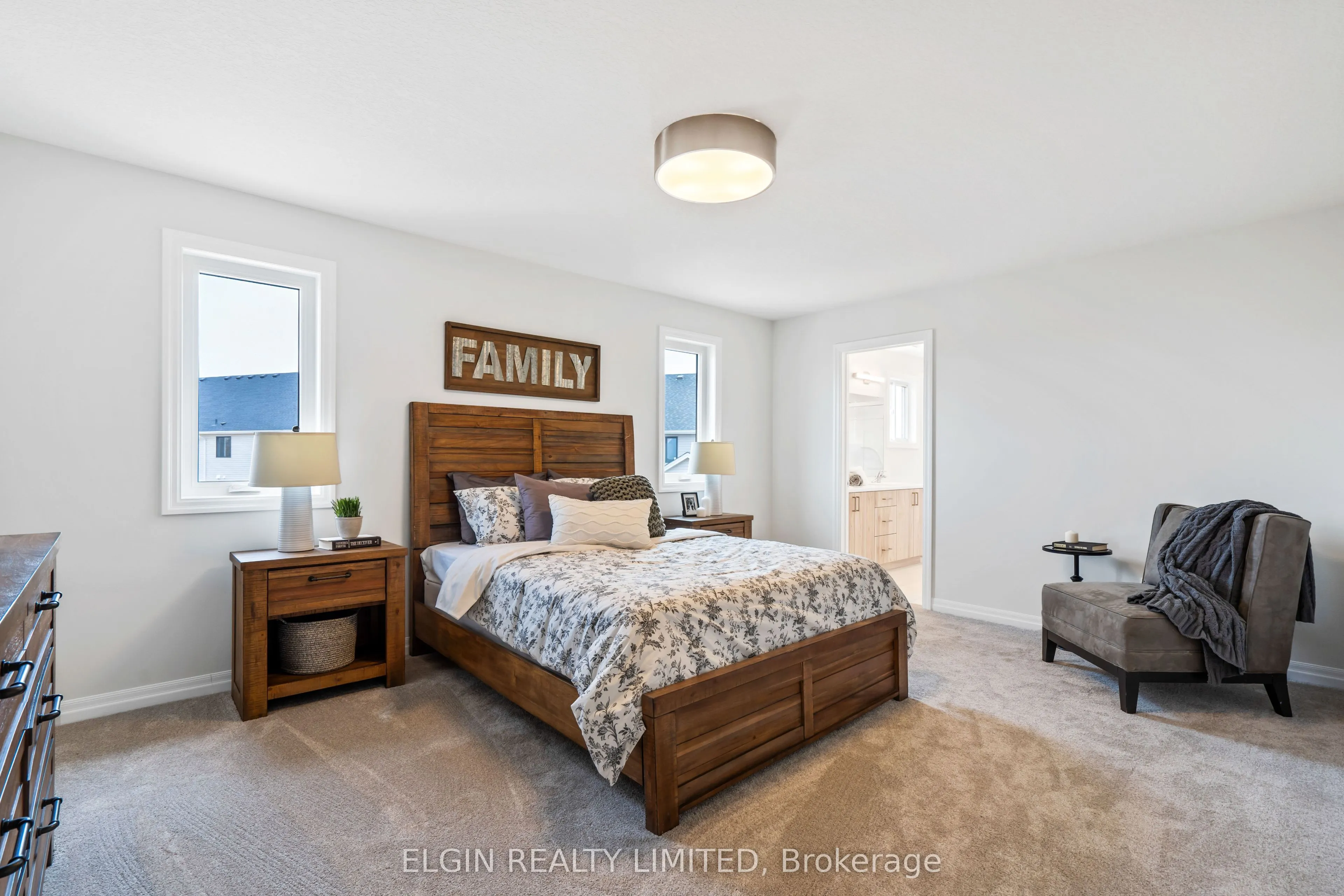 37 Hemlock Crescent