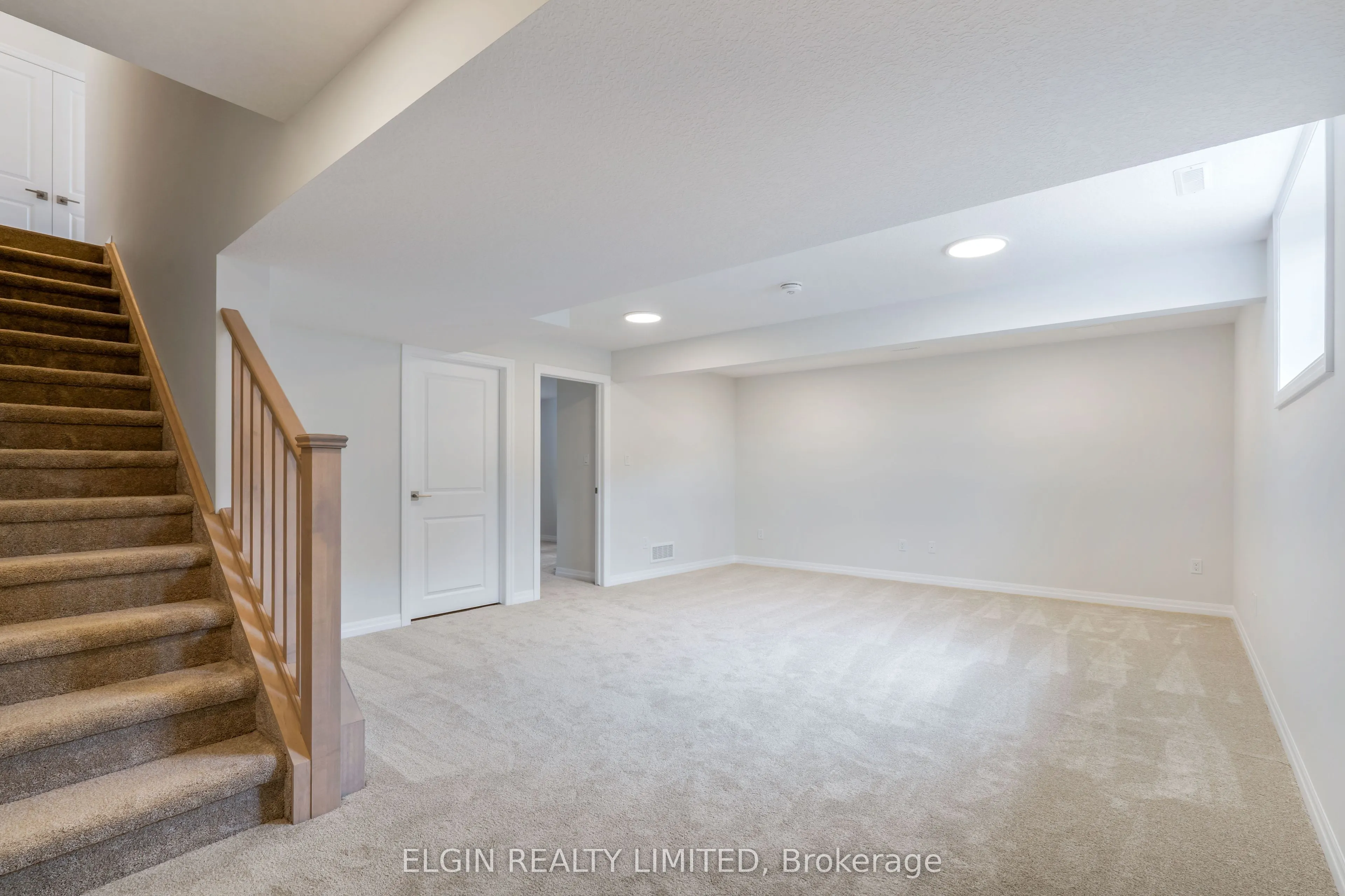 37 Hemlock Crescent