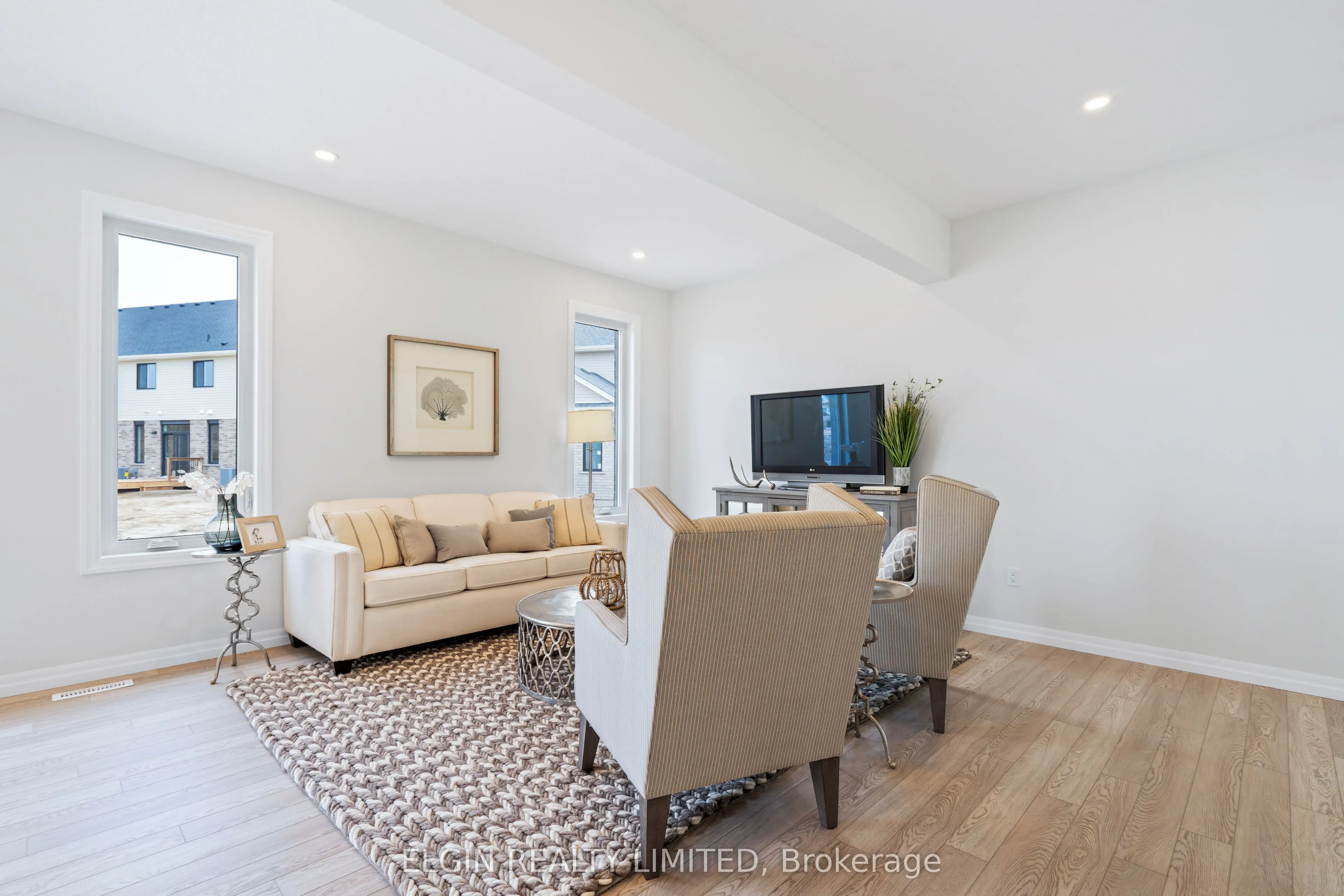 37 Hemlock Crescent