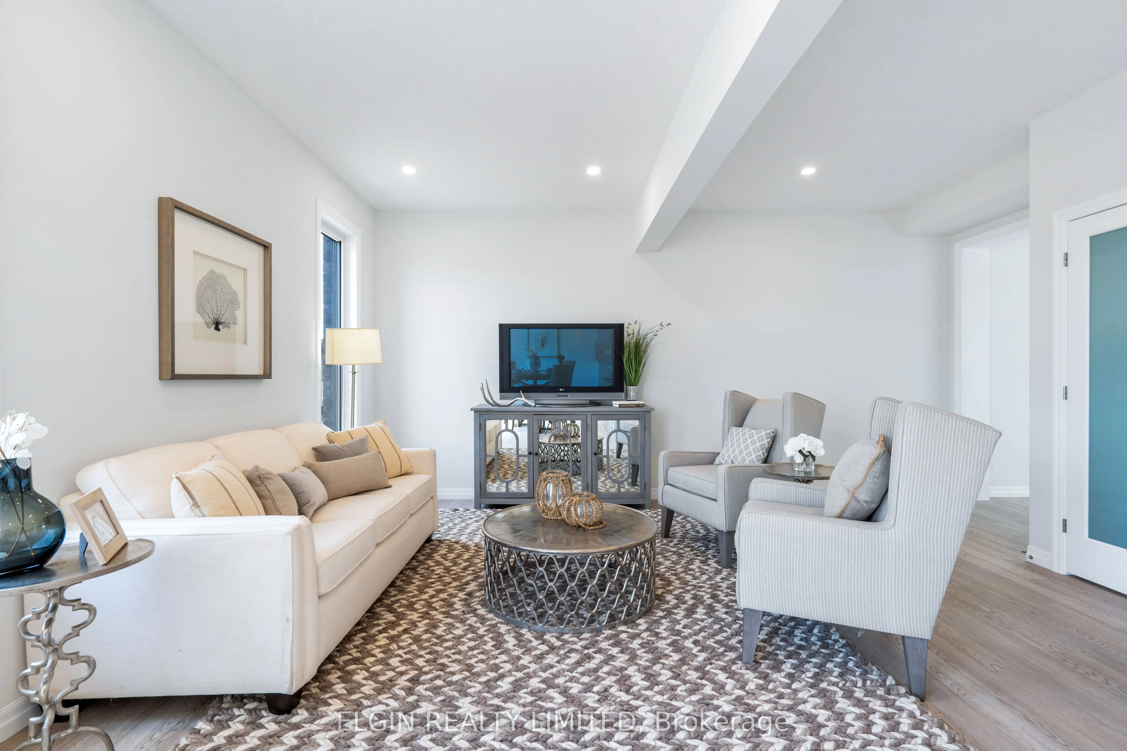 37 Hemlock Crescent