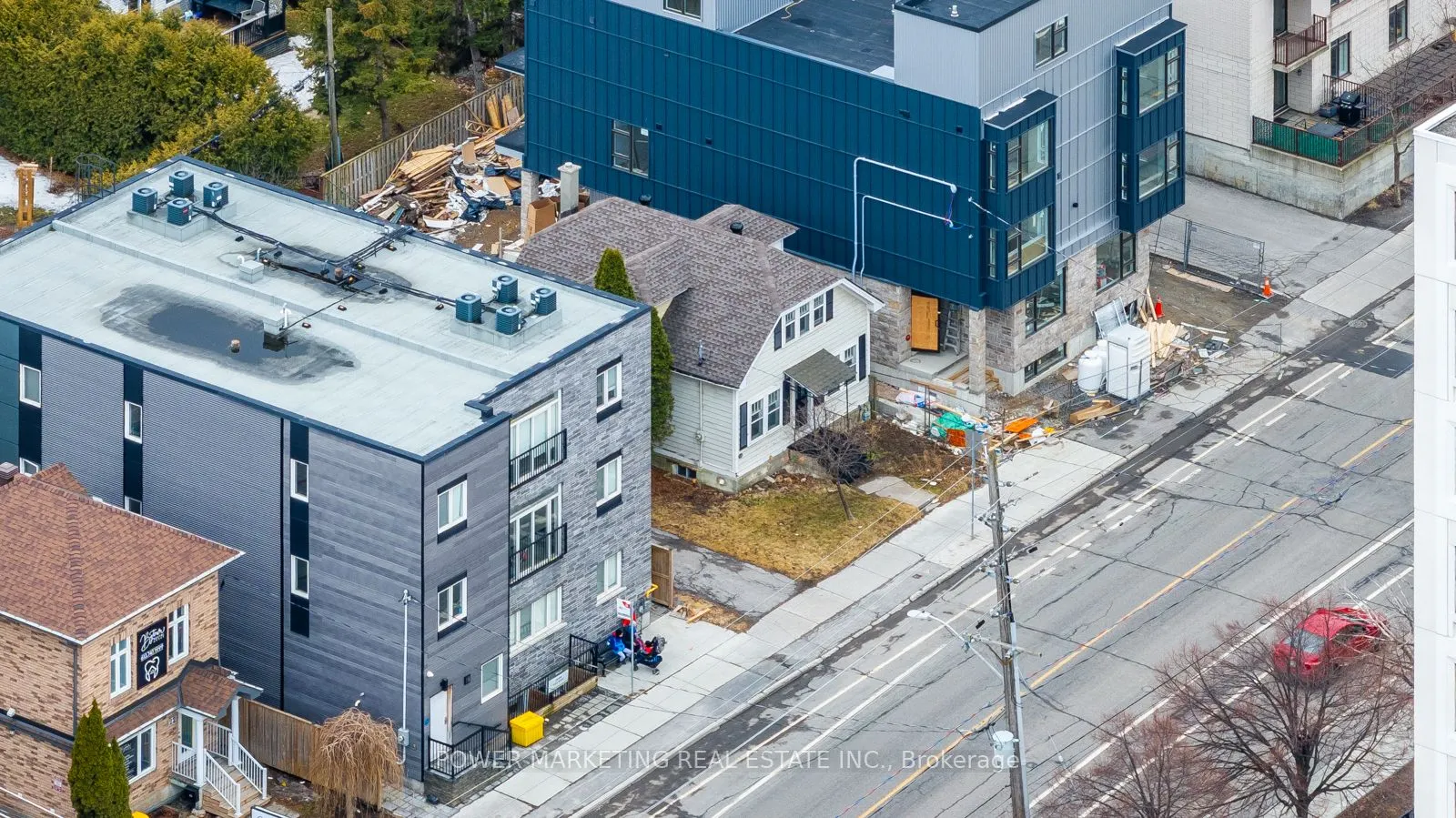 12 MCARTHUR Avenue