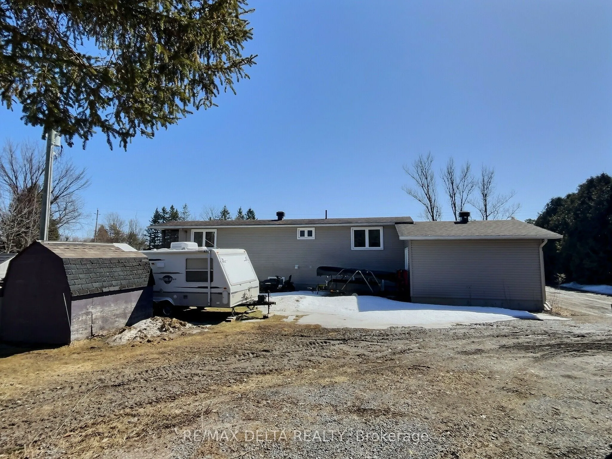 353 Russell Road