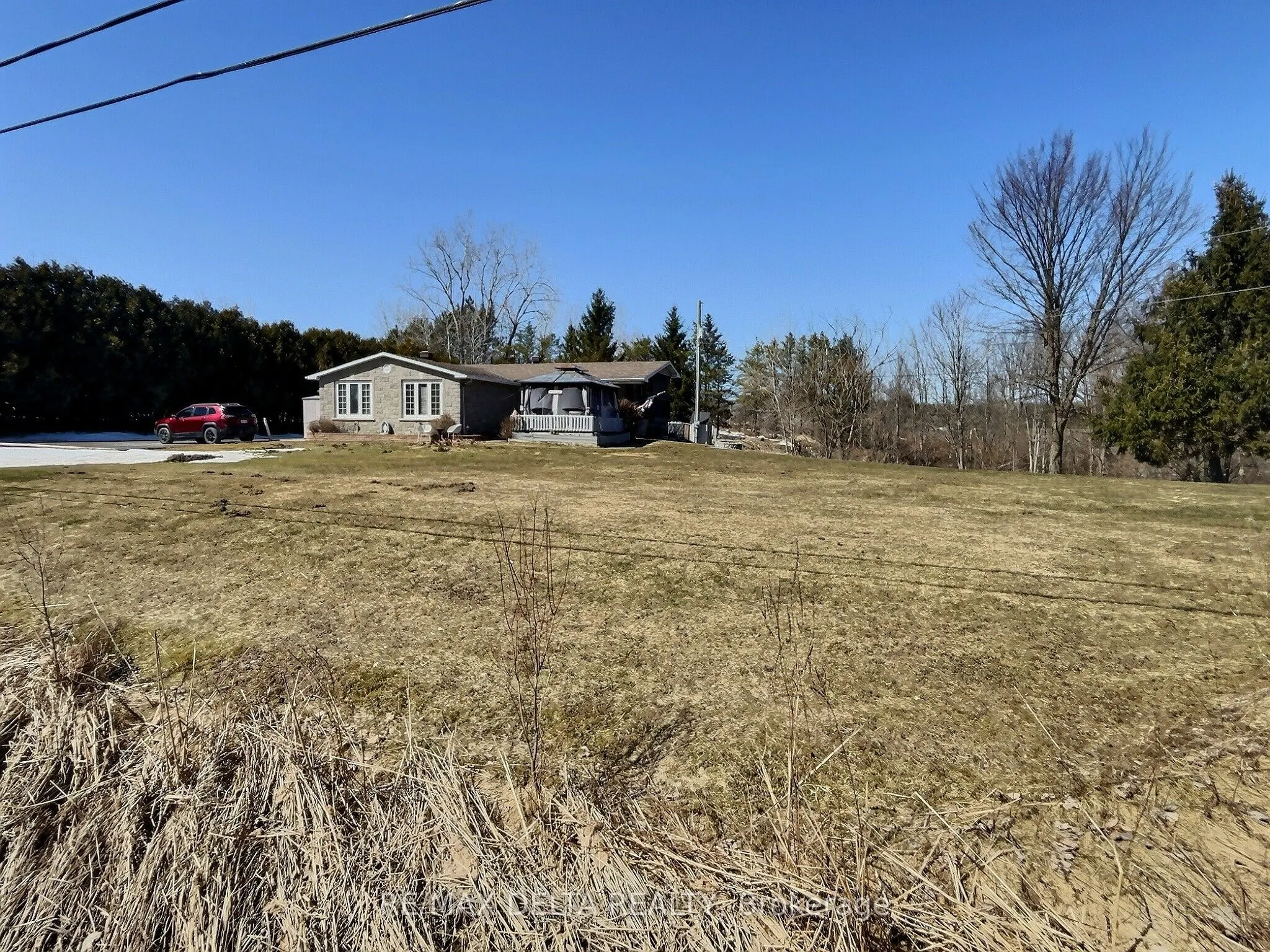 353 Russell Road