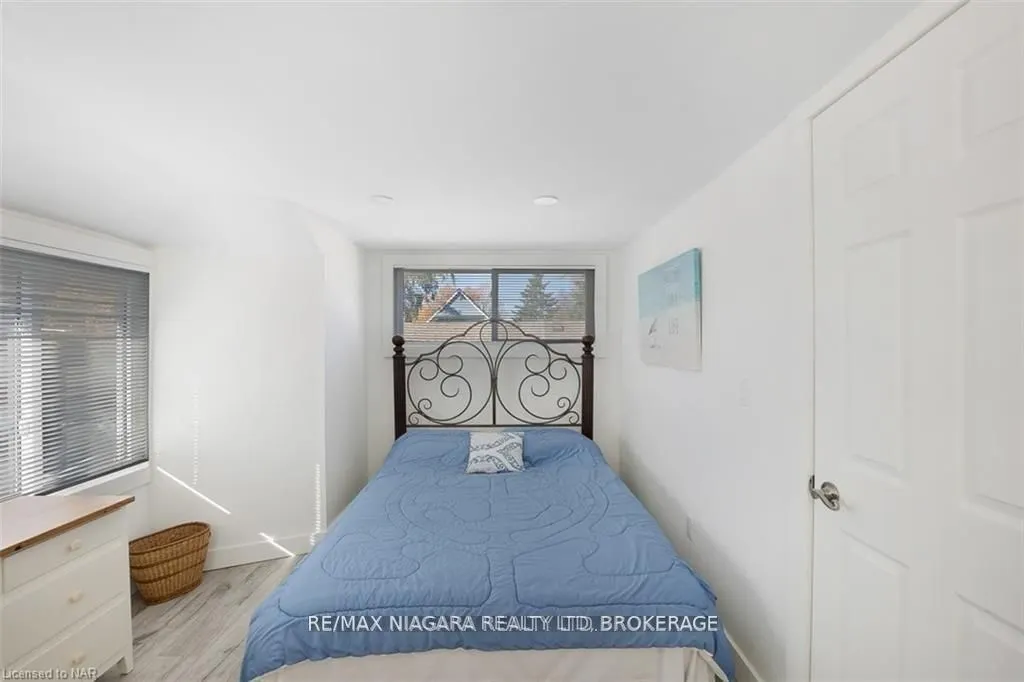 377 Cambridge Road W