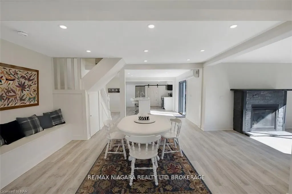 377 Cambridge Road W