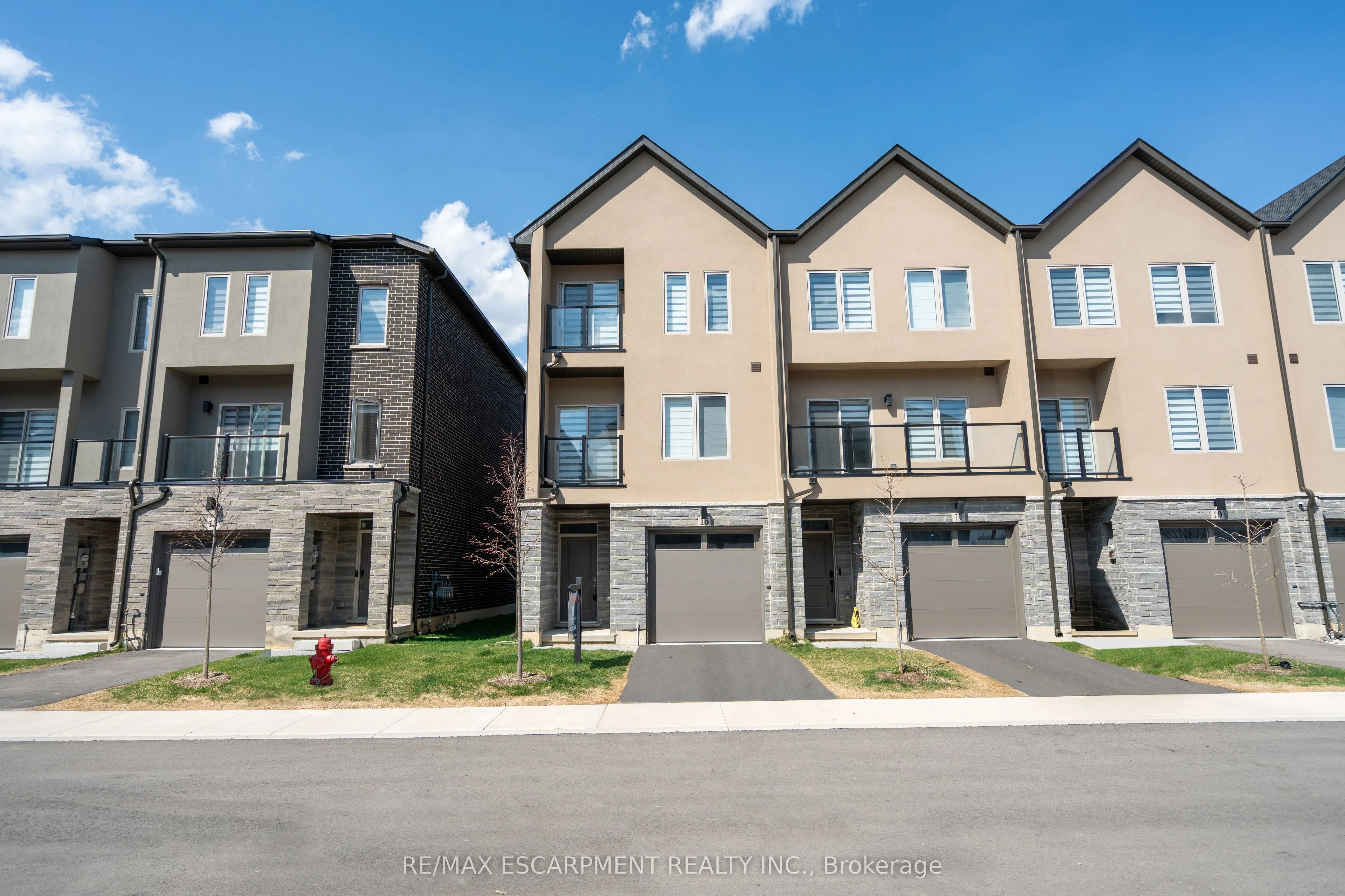 15 RASPBERRY Lane