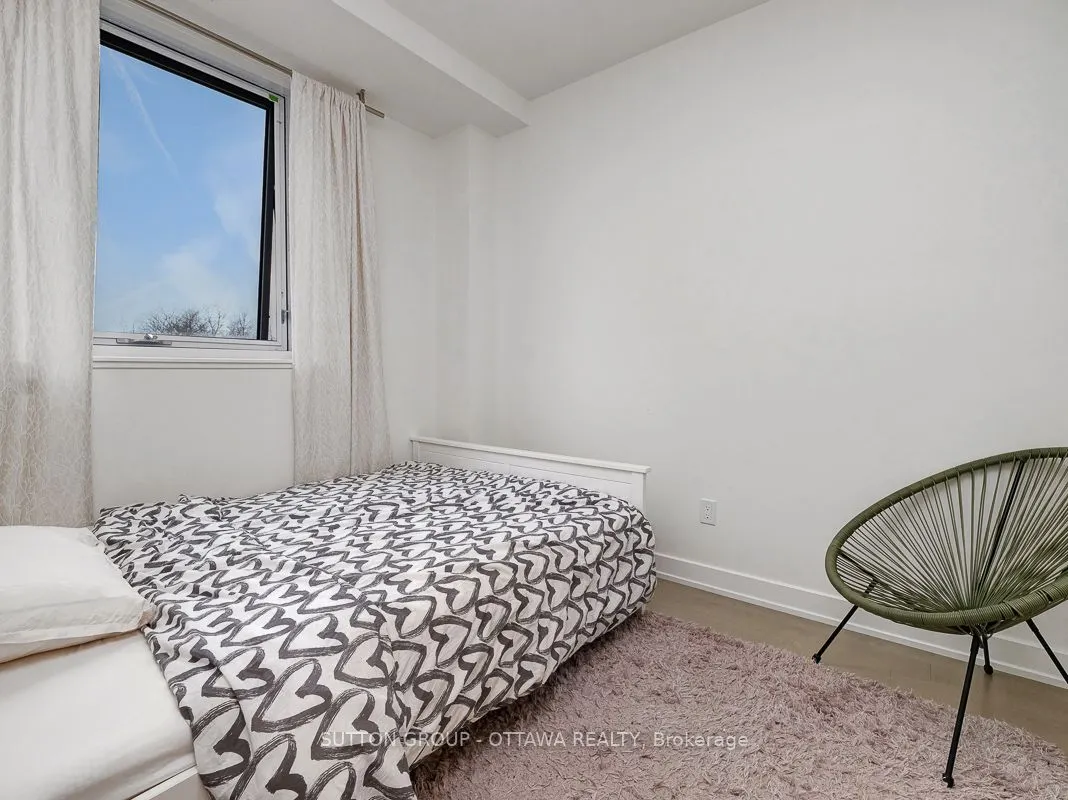 560 Rideau Street #306