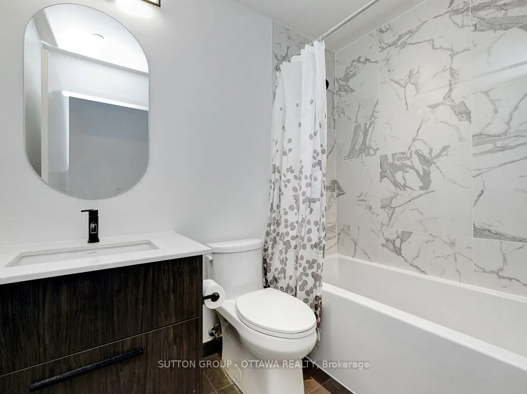 560 Rideau Street #306