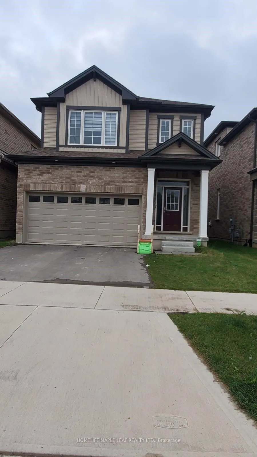 19 Saddlebrook Court