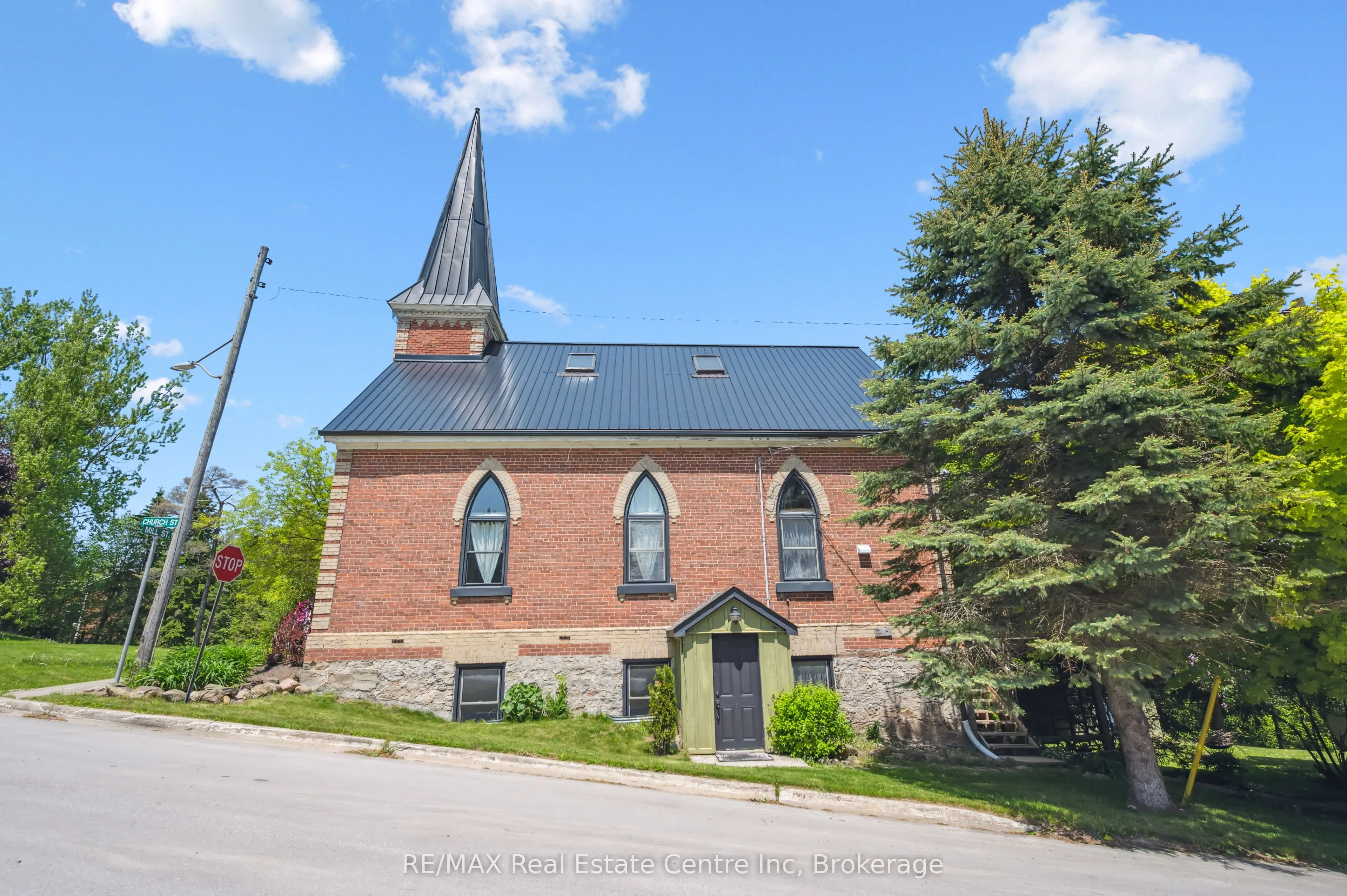 10 Mill Street